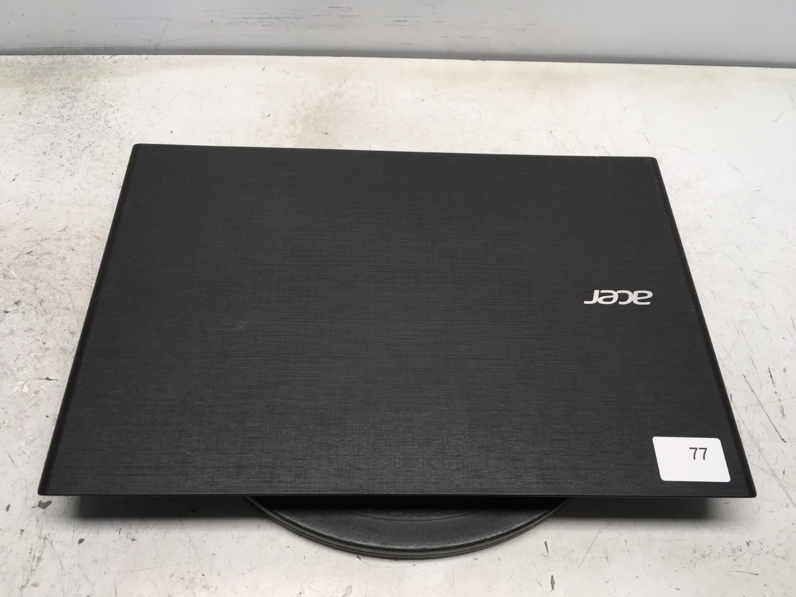 Acer Aspire E5-573-35AQ Intel i3 No RAM NO HDD