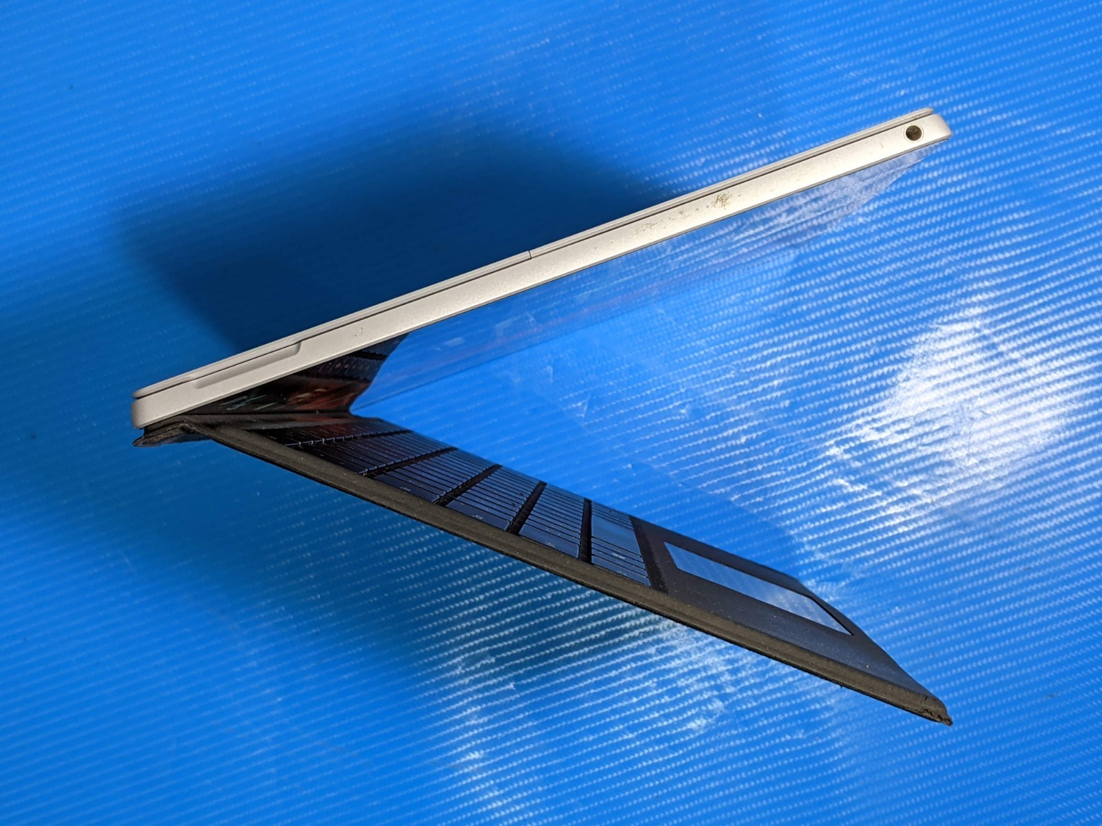 MS Surface Pro 6 1796 12.3″ 2736×1824 TOUCH i5-8250U 1.6GHz 8GB 128GB SSD W11H