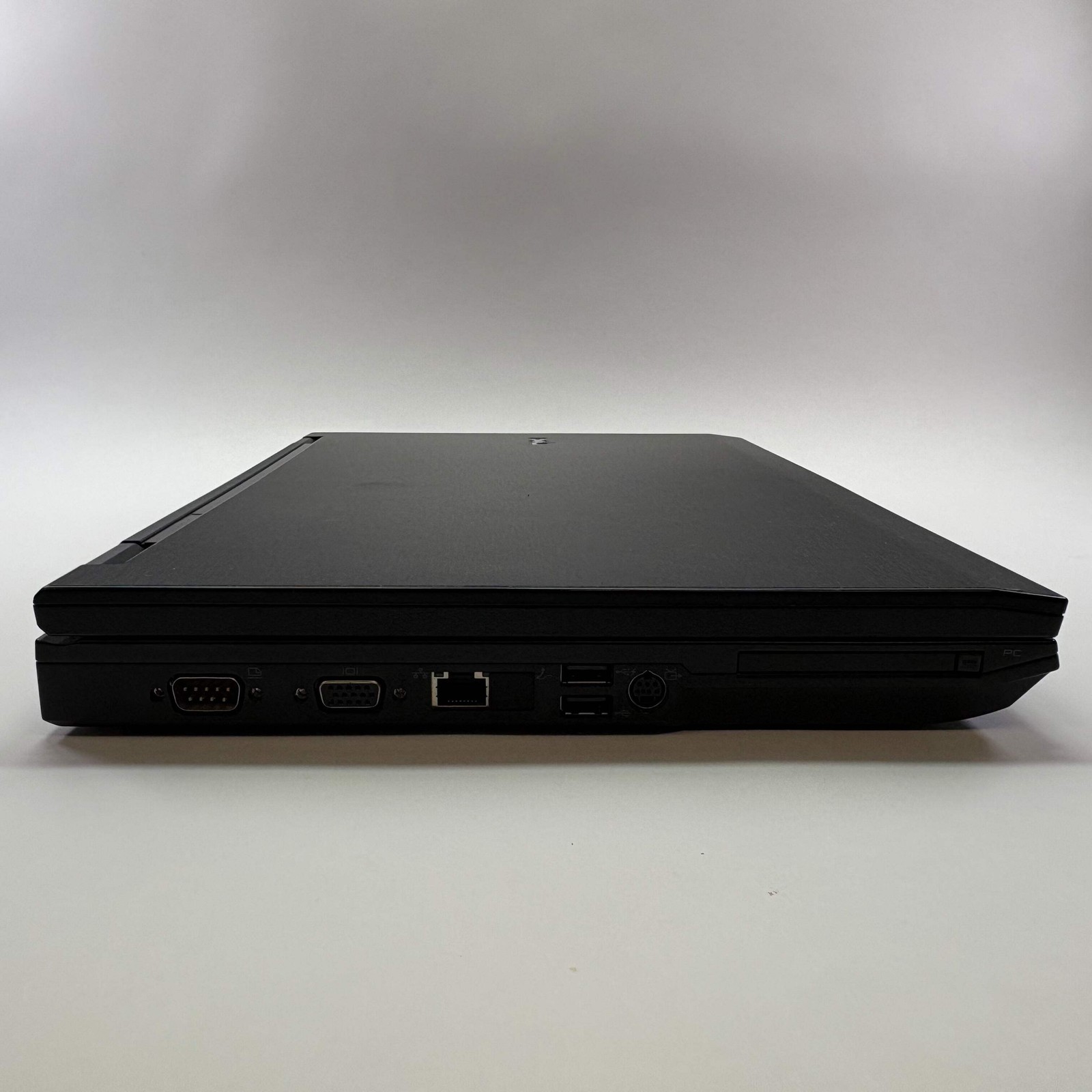 Broken Dell Latitude E5500 Core 2 Duo 1.8GHz 2GB RAM NO HDD PARTS ONLY
