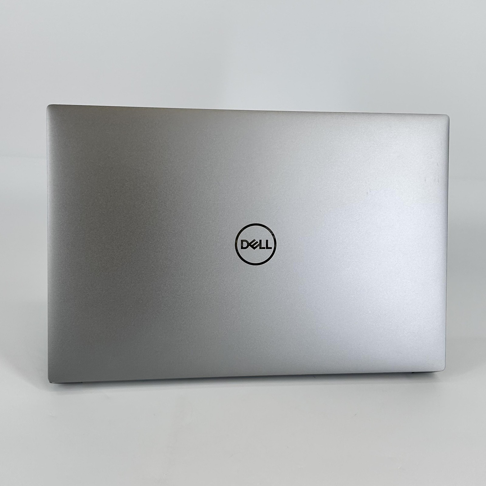 Dell Precision 5550 15.6 FHD+ i7-10750H 2.60GHz 32GB 1TB SSD Quadro T1000