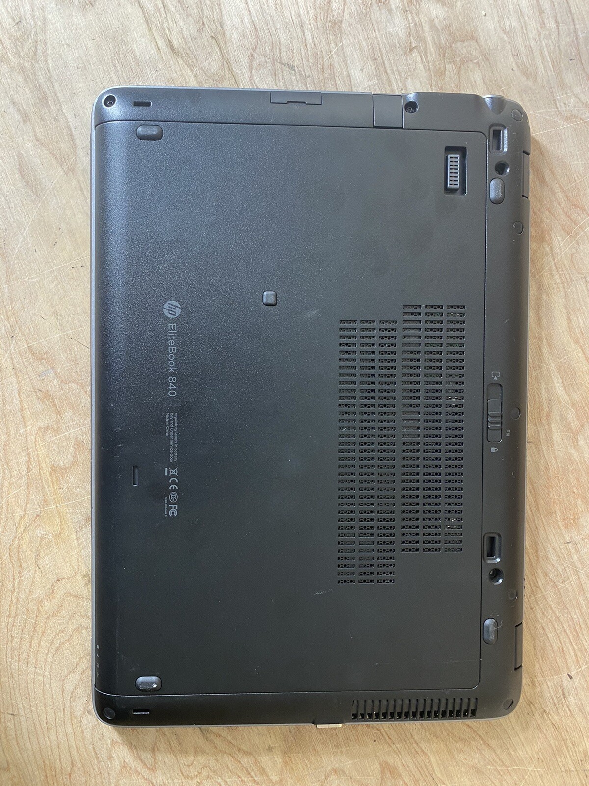 HP EliteBook 840 G1 14″ Intel Core i5-4300U@2.5GHz/ 8GB RAM/ 180GB SSD/ W10 Home