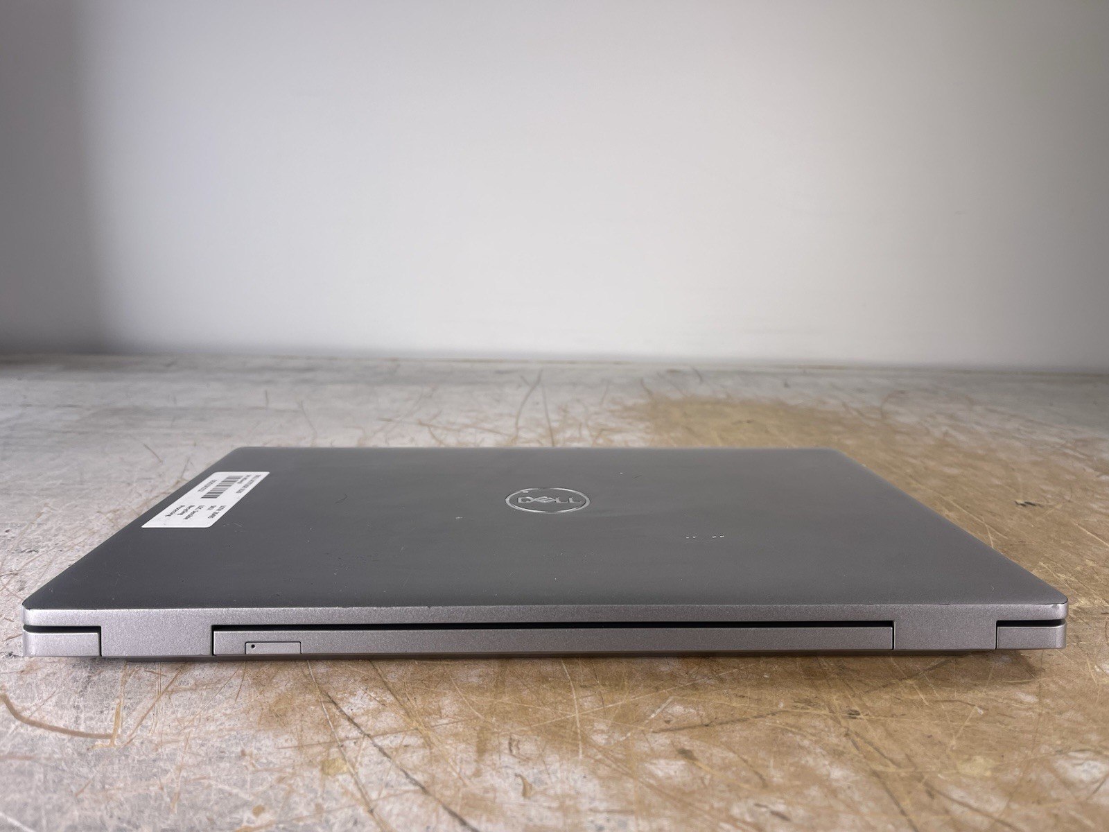 DELL LATITUDE 5520 i5-1145G7 @ 2.60GHz, 8GB RAM, NO HDD/OS – (FOR PARTS)