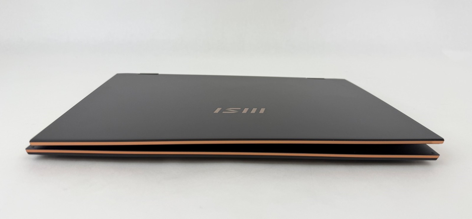 MSI Summit E13 Flip Evo A12M 13.4″ FHD+ Touch i7-1280P 16GB 1TB W11H hinge Issue