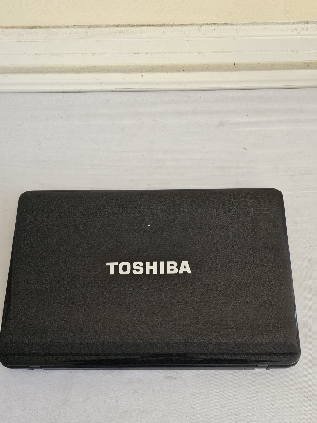 Toshiba Satellite L655D-S5050 Laptop – WON’T BOOT – BAD BATTERY – Parts/Repair