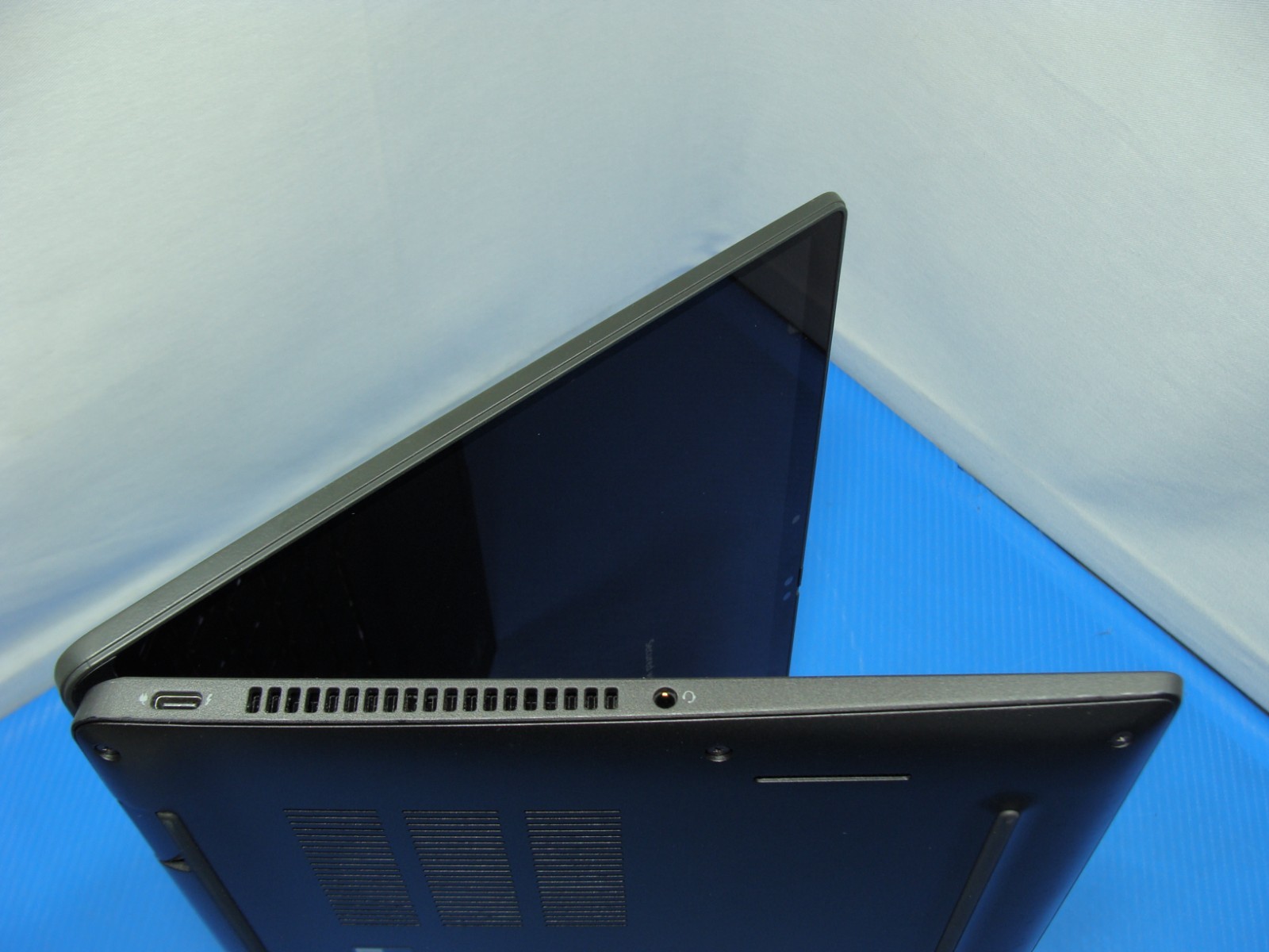 Dell Latitude 7430 14″ FHD TOUCH i7-1265U 1.8GHz 16GB RAM 512GB SSD Warranty2026