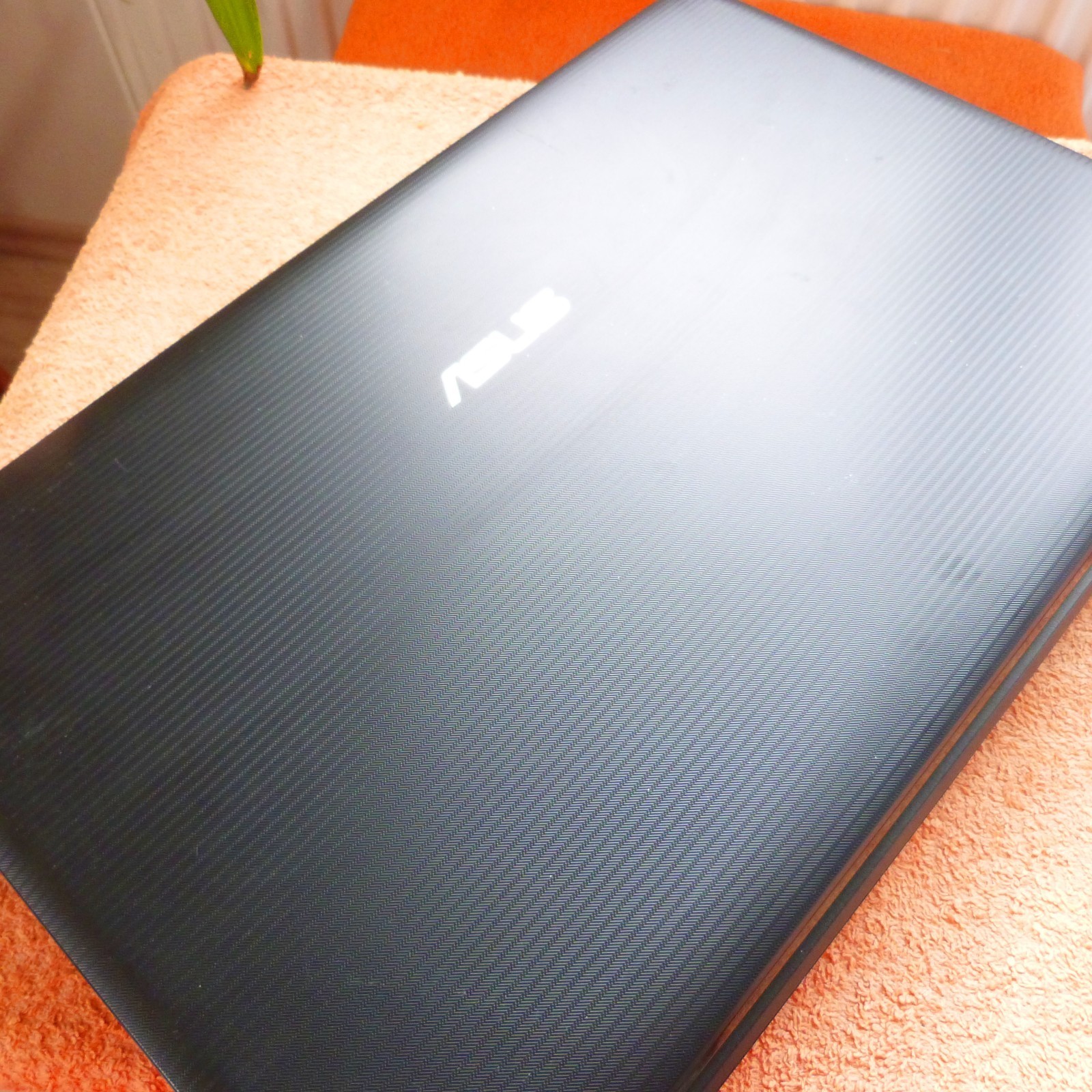 Asus K95 18-inch Blu-ray Full HD | Core i7 | SSD | Windows 11 Pro | 16GB…