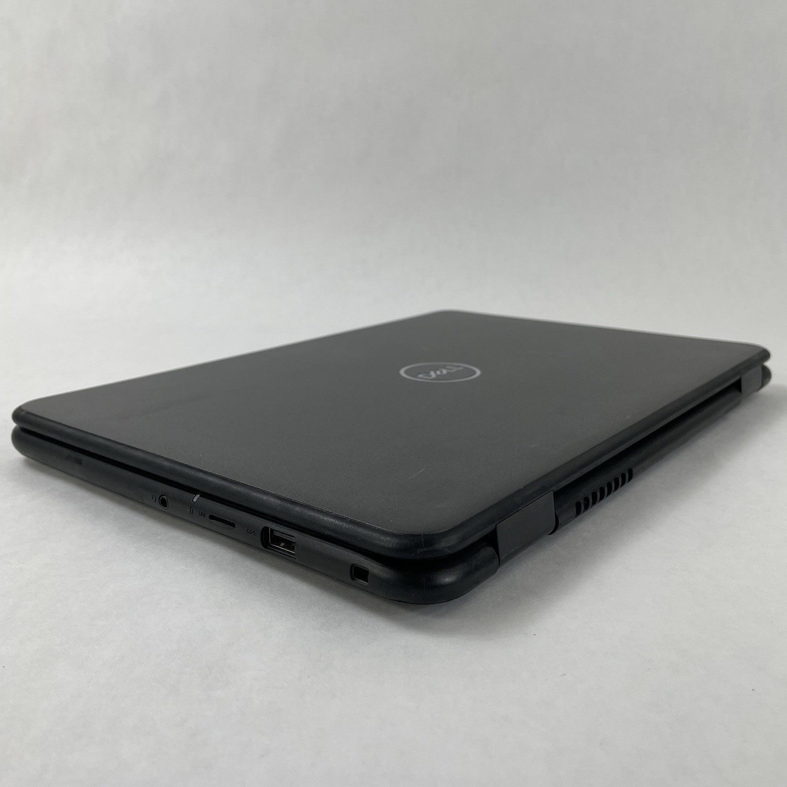 Dell Latitude 3310 13.3″ i5-8265U 1.60 GHz 8 GB RAM No SSD/OS/AC/Batt – READ