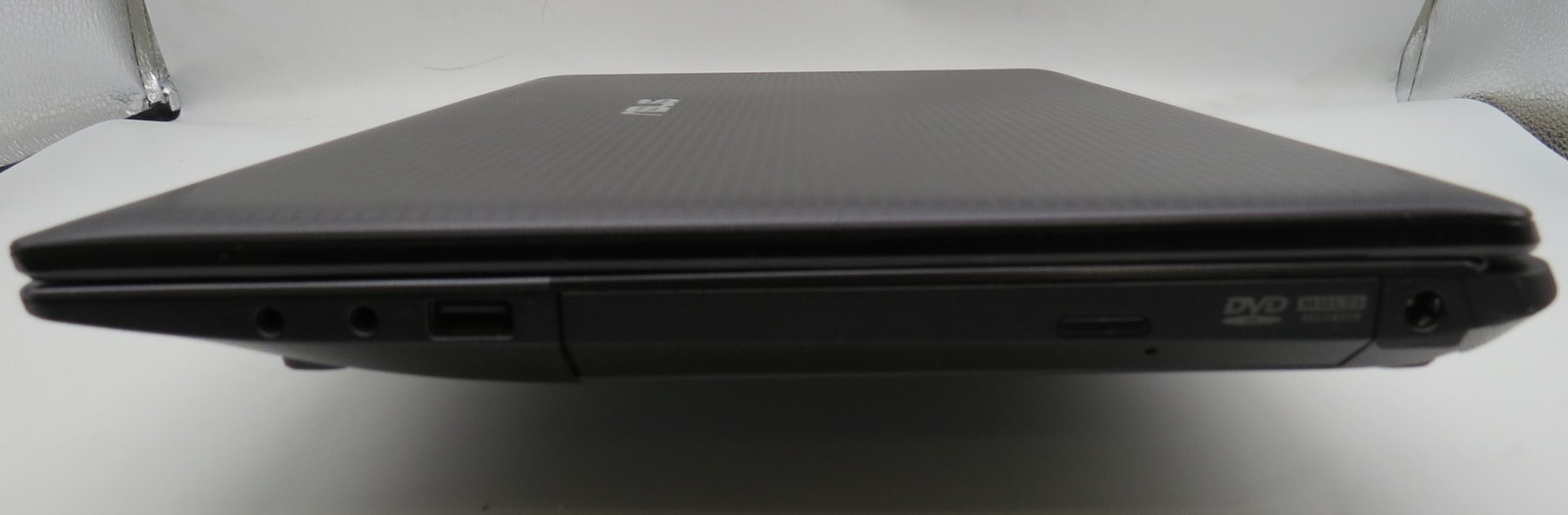 ASUS K55N-15.6″-AMD A8-APU-4500M@1.9GHz-3GB RAM-240GB 2.5 SSD-NO OS