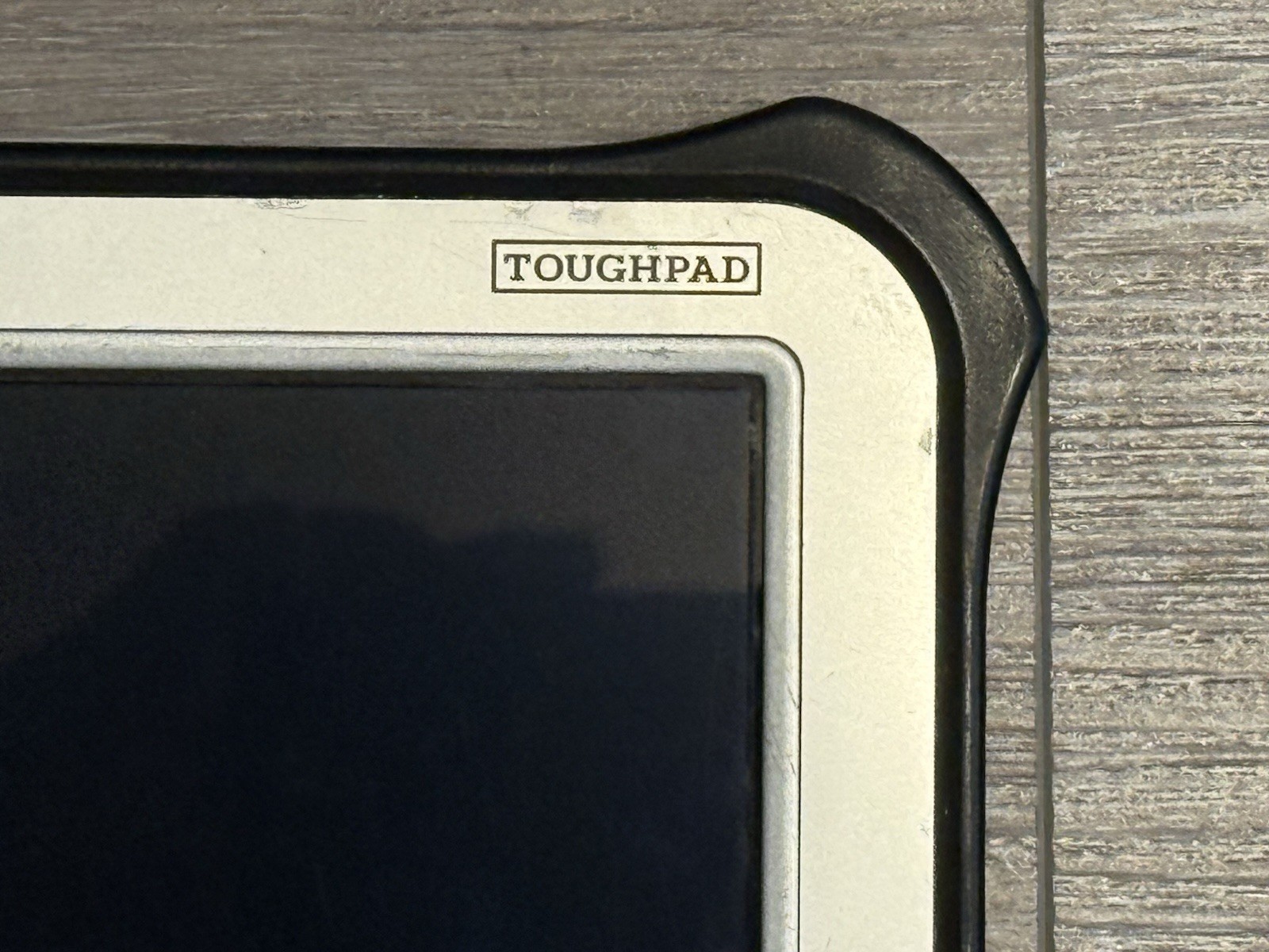 Panasonic Toughpad FZ-G1 10.1″ Core i5-5300U 8GB RAM 256gb SSD Barcode Scanner