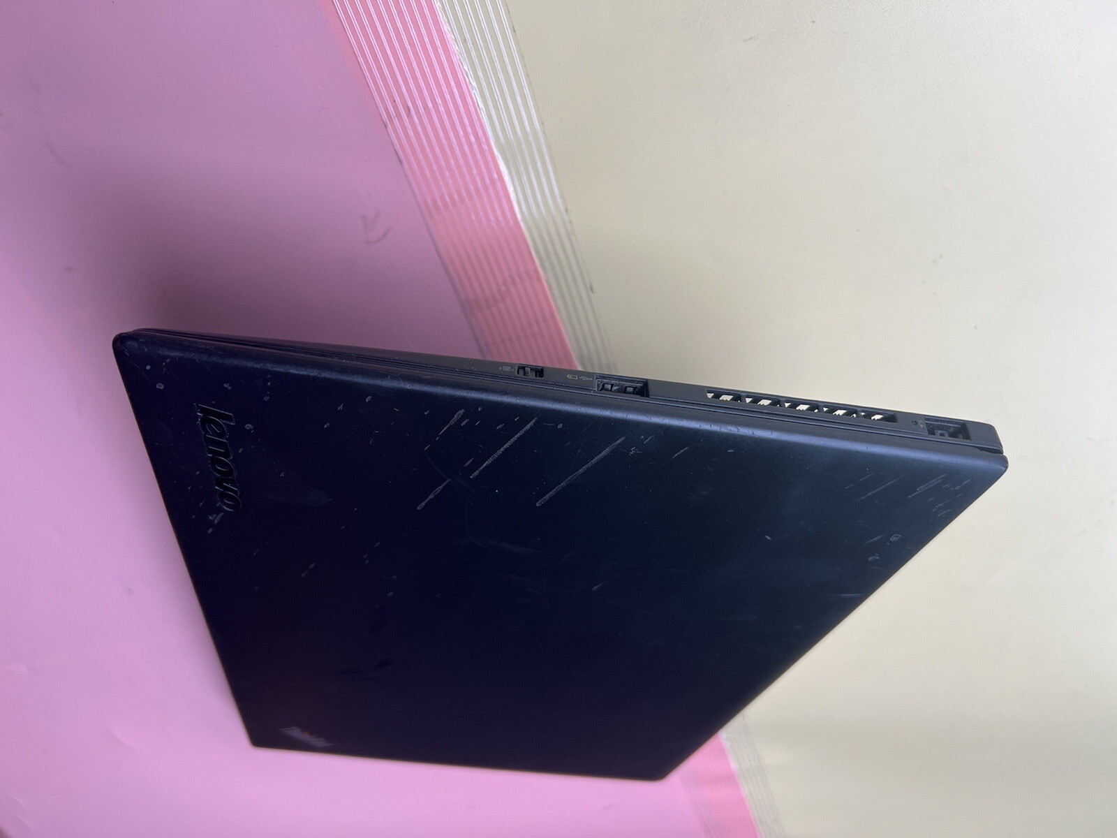 Lenovo Thinkpad x1 carbon i5-3427U 4GB RAM 0GB HDD BOOT TO BIOS