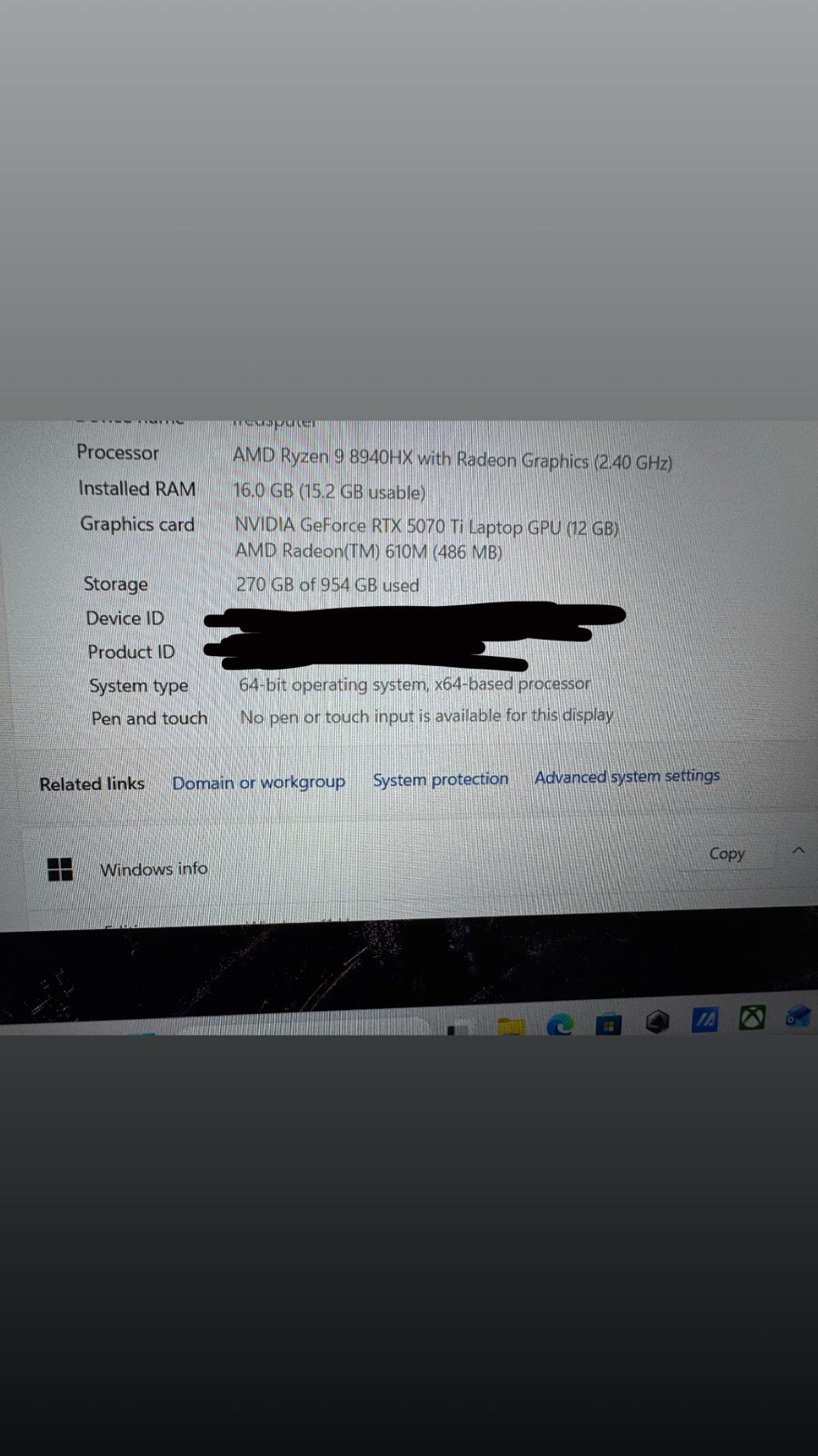 Mint ASUS ROG Strix G 16″ Gaming Laptop Ryzen 9 8940HX 16GB 1TB SSD RTX 5070 Ti