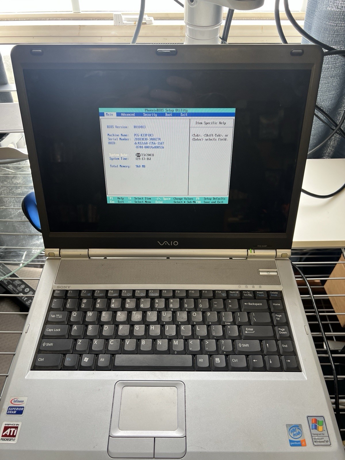 VINTAGE Sony Vaio PCG-K33b 15″ Laptop 1280×800 Intel Pentium 4 Parts Or Rebuild.