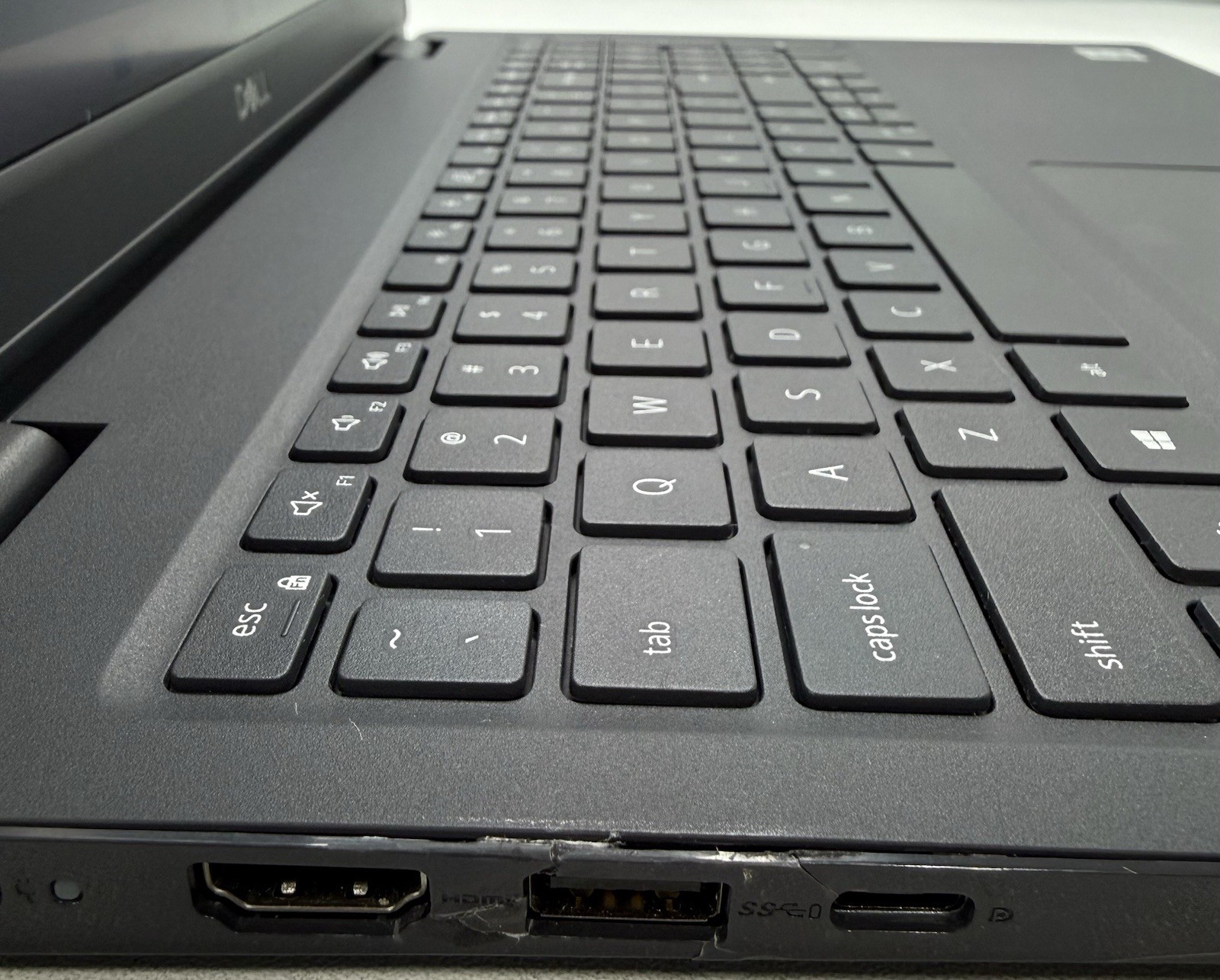 Dell Latitude 3510 Core i5-10210U @ 1.60GHz 8GB RAM 800GB SSD Windows 11 Pro