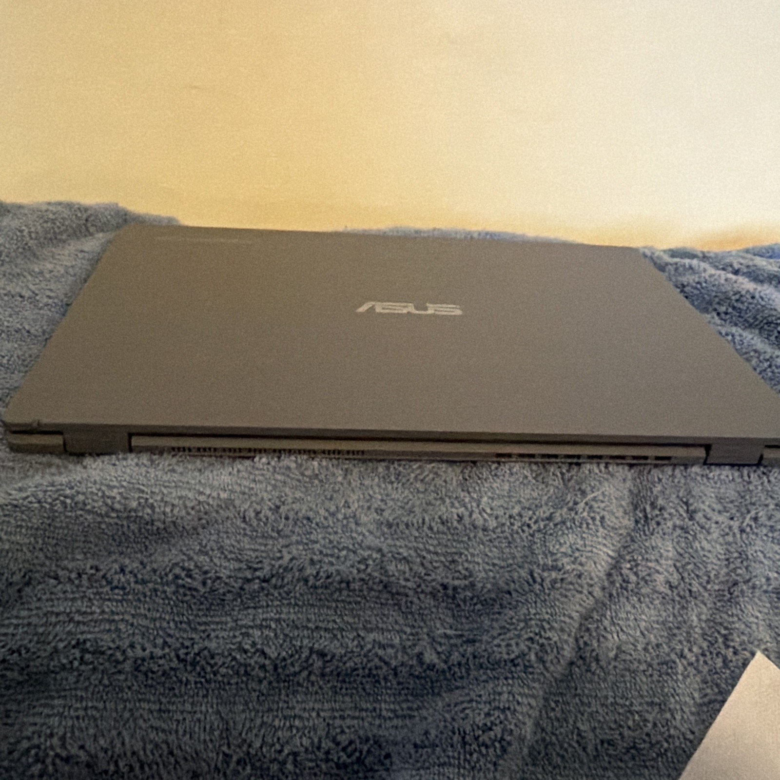 ASUS Chromebook Plus CX3402CV 14″ FHD i5-1334U 8GB DDR5 128GB SSD – Rock Grey