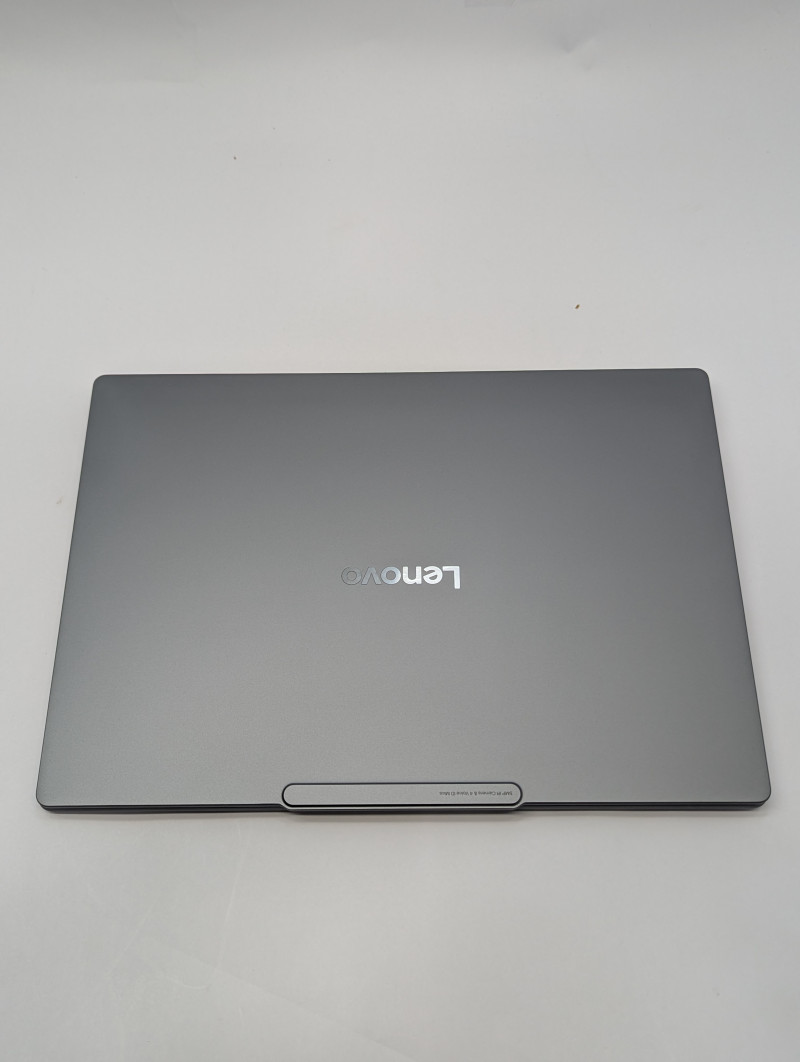 Lenovo Slim 7i 14″ WUXGA OLED Touch Aura Edition Ultra 7 258V 32GB RAM 1TB SSD