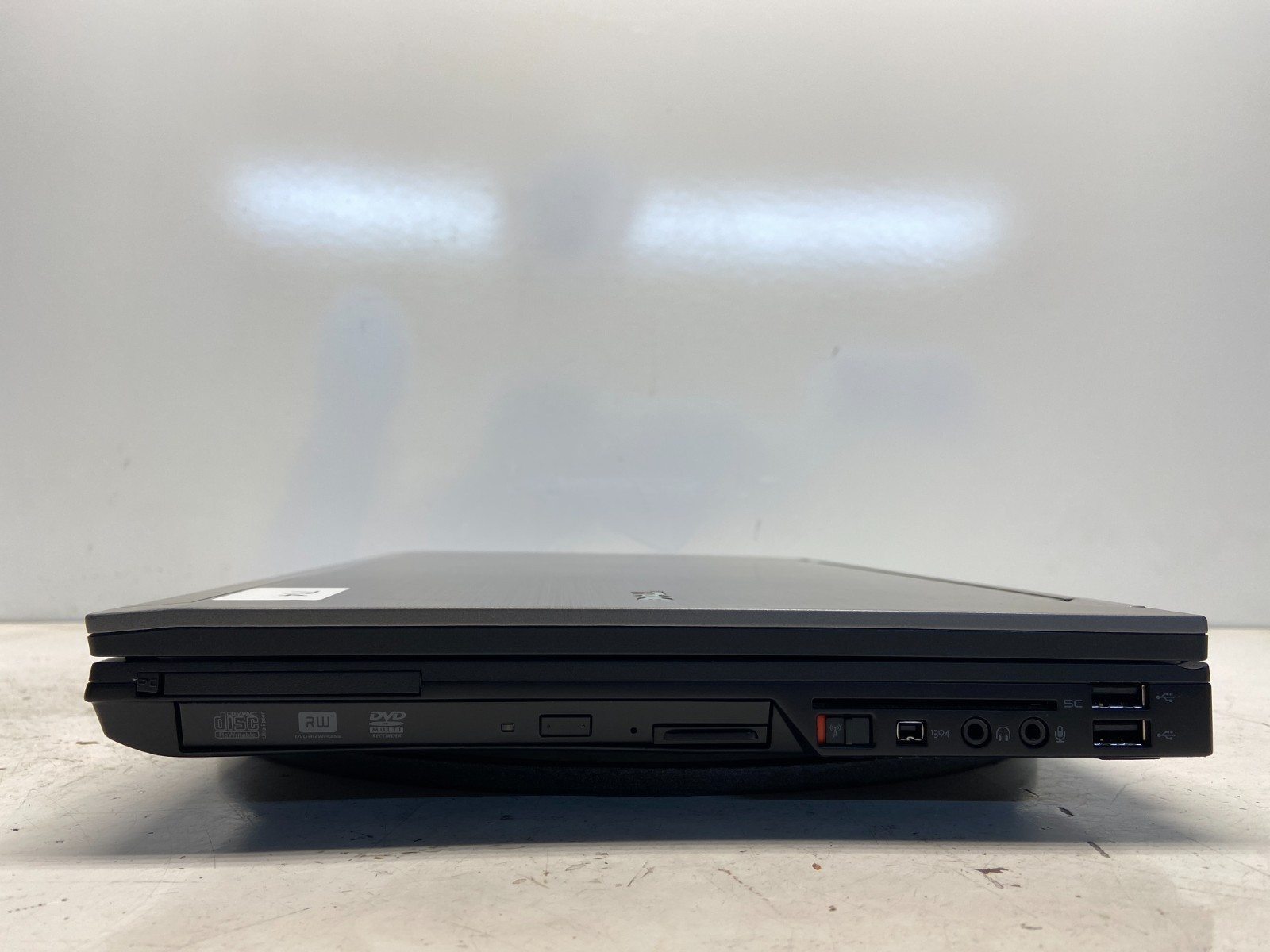 Dell Latitude E6510 Intel i5-M520 2.4GHz 4 GB NO HDD – BIOS LOCKED