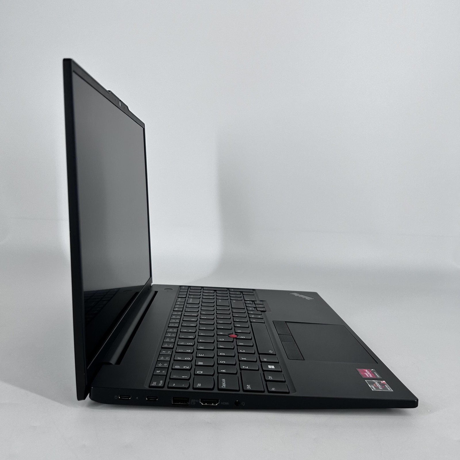 Lenovo ThinkPad E16 Gen 1 Black FHD+ 2.0 GHz Ryzen 7 7730U 24GB 1TB/512GB Good