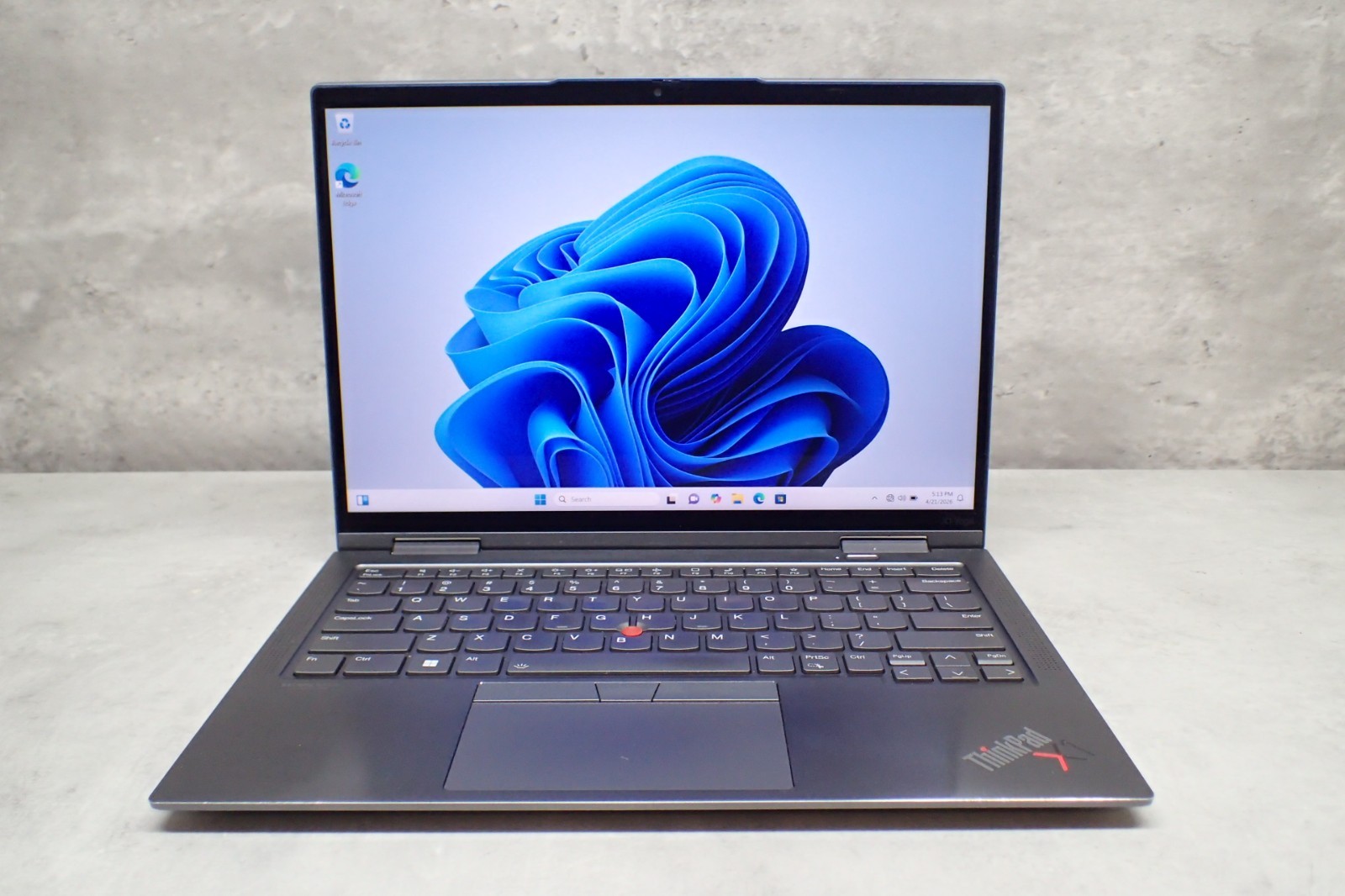 Lenovo ThinkPad X1 Yoga Gen 7 14″ Touch i7-1270P 2.2Ghz 16GB RAM 512GB SSD Gray