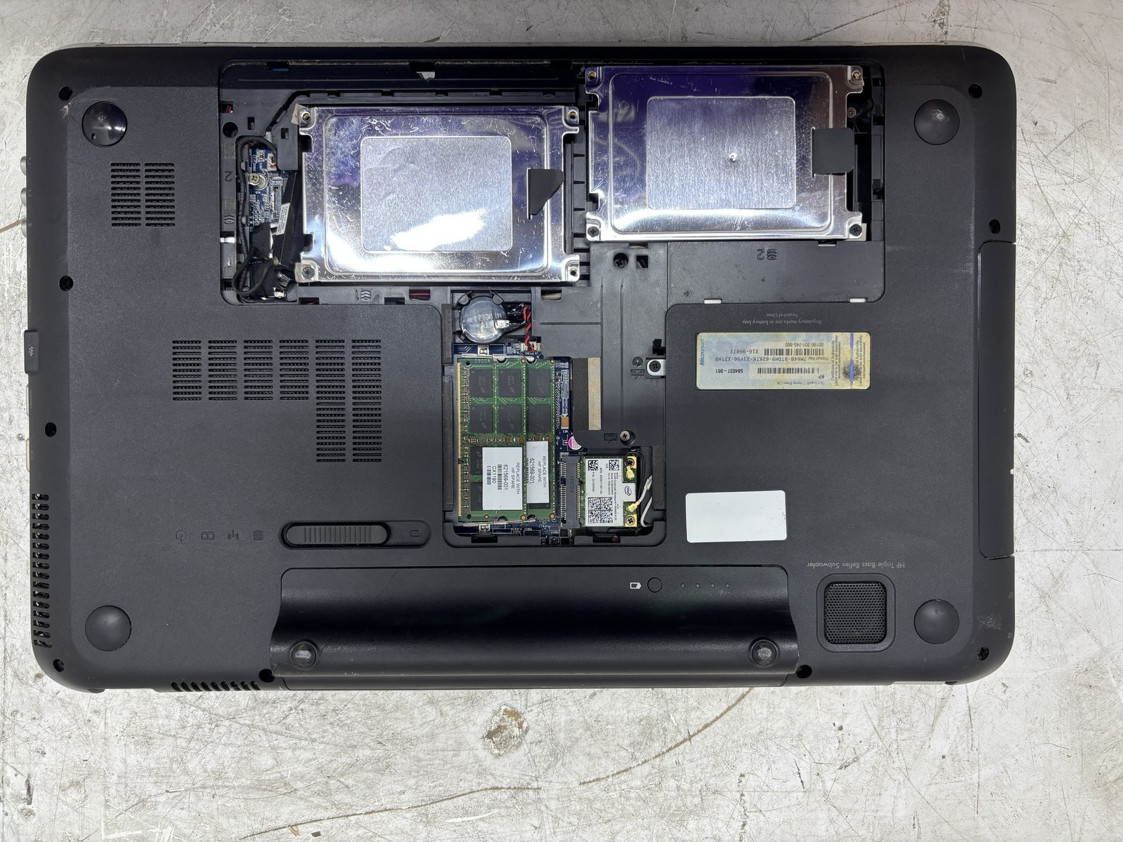 HP Pavilion dv7 Notebook Intel Core i5-2410M 8GB NO HDD NO BAT