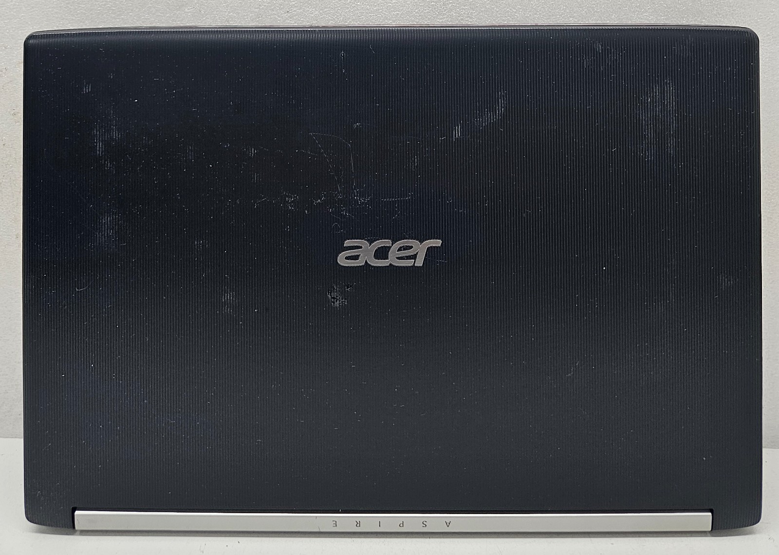 Acer Aspire 5 A515-51-86AQ Laptop Intel Core i5-8550U 8GB Ram 256GB NO OS (FL)