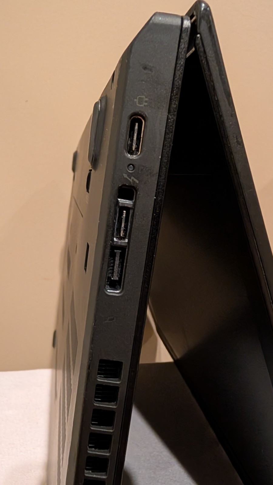 Lenovo ThinkPad T480 14″ 256GB SSD, Intel Core i5 8350U, 1.70 GHz, 8GB Laptop