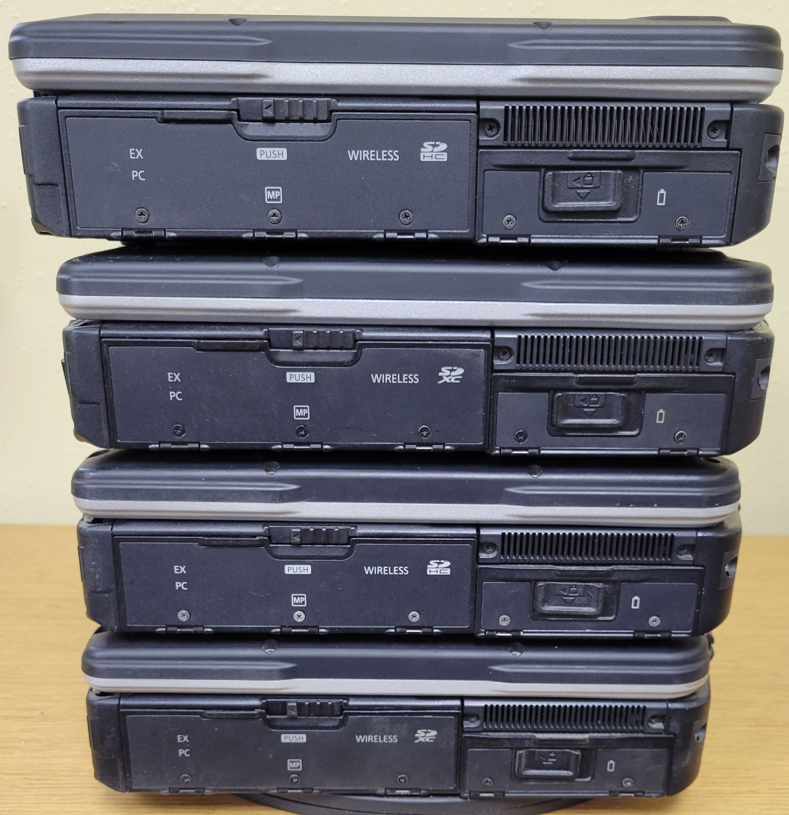 (Lot of 4)Panasonic Toughbook CF-31 i5-5th Gen 2.30GHz 8GB Touch No OS/SSD