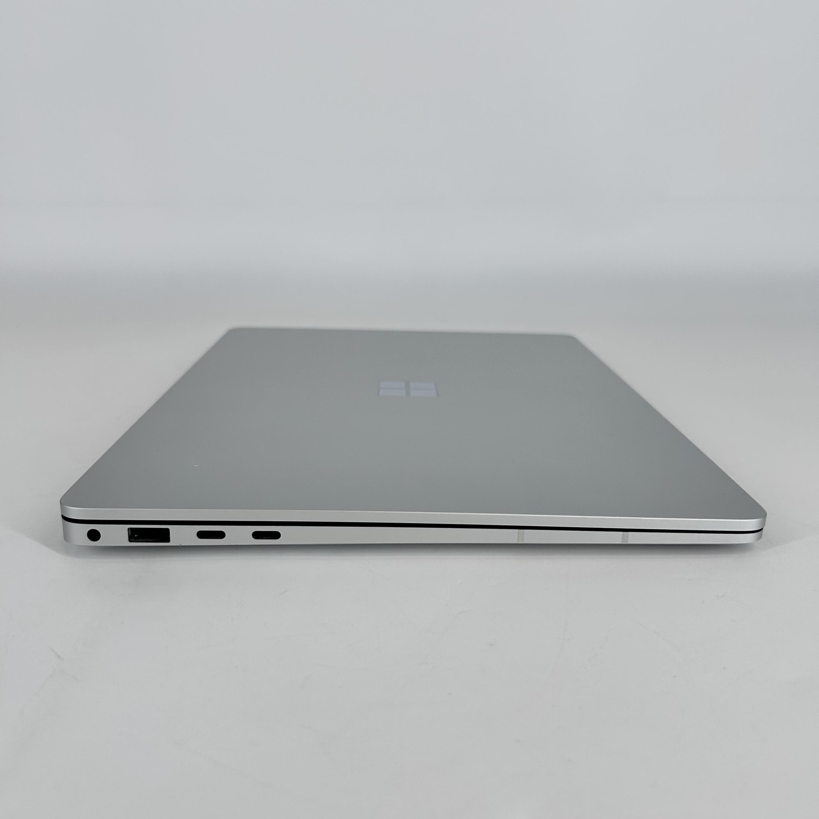 Microsoft Surface Laptop 7 13.8 5G LTE 2K TOUCH 2.2 GHz Ultra 7 268V 32GB 512GB