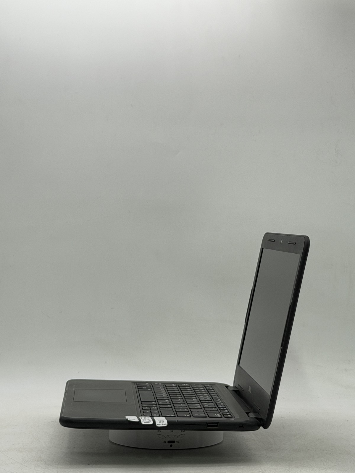 Dell Latitude 3310 13.3in i5-8265U 8GB 128GB NO OS *Read*