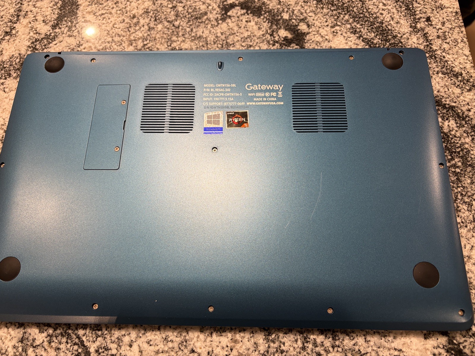 Gateway 15.6” Ryzen 5 3450U Laptop 16GB RAM 256GB SSD Windows 11, Charger, &Case