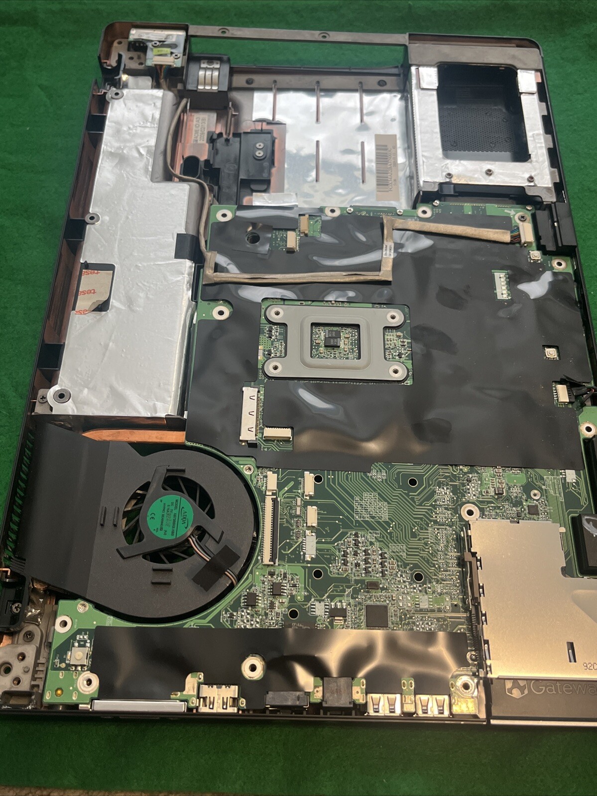 Gateway MD2614U Motherboard AMD Turion X2 RM-72 2.1Ghz DDR2 @10A4