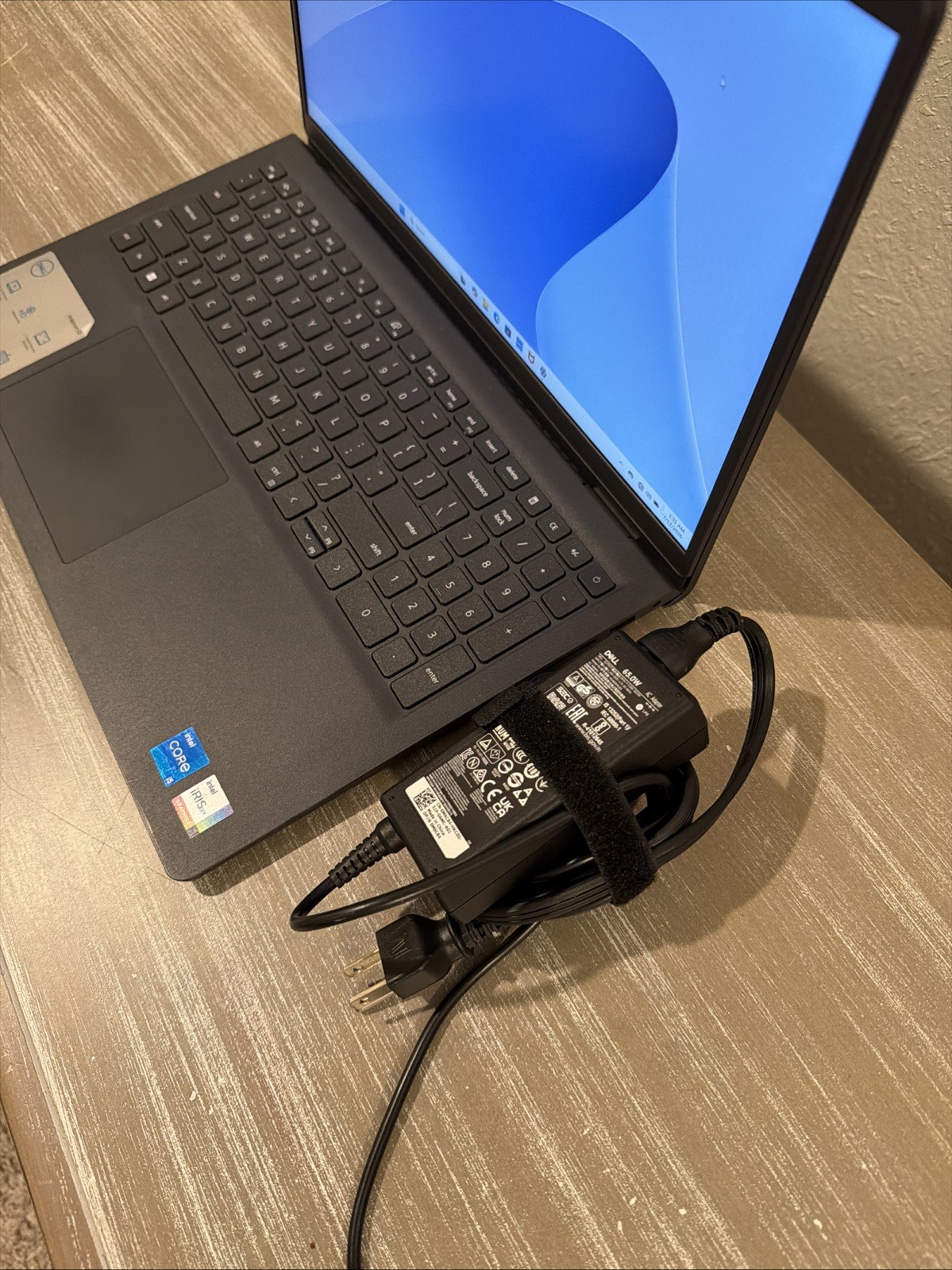 Dell Inspiron 3530 15.6″ FHD Touch Intel i5-1335U 16GB 512GB SSD W11H Laptop