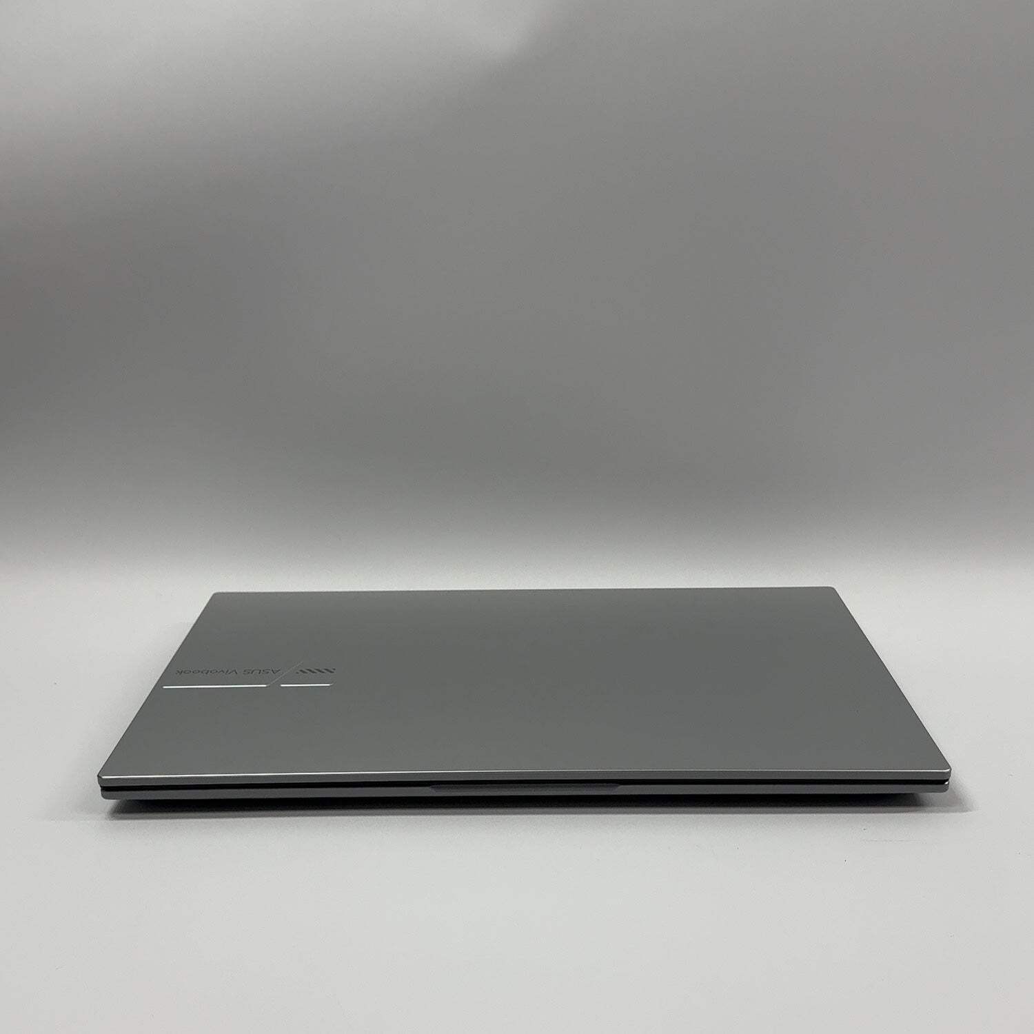 Asus Vivobook 15 F1504V 15.6″ Core 5 120U 1.4GHz 16GB RAM 512GB SSD