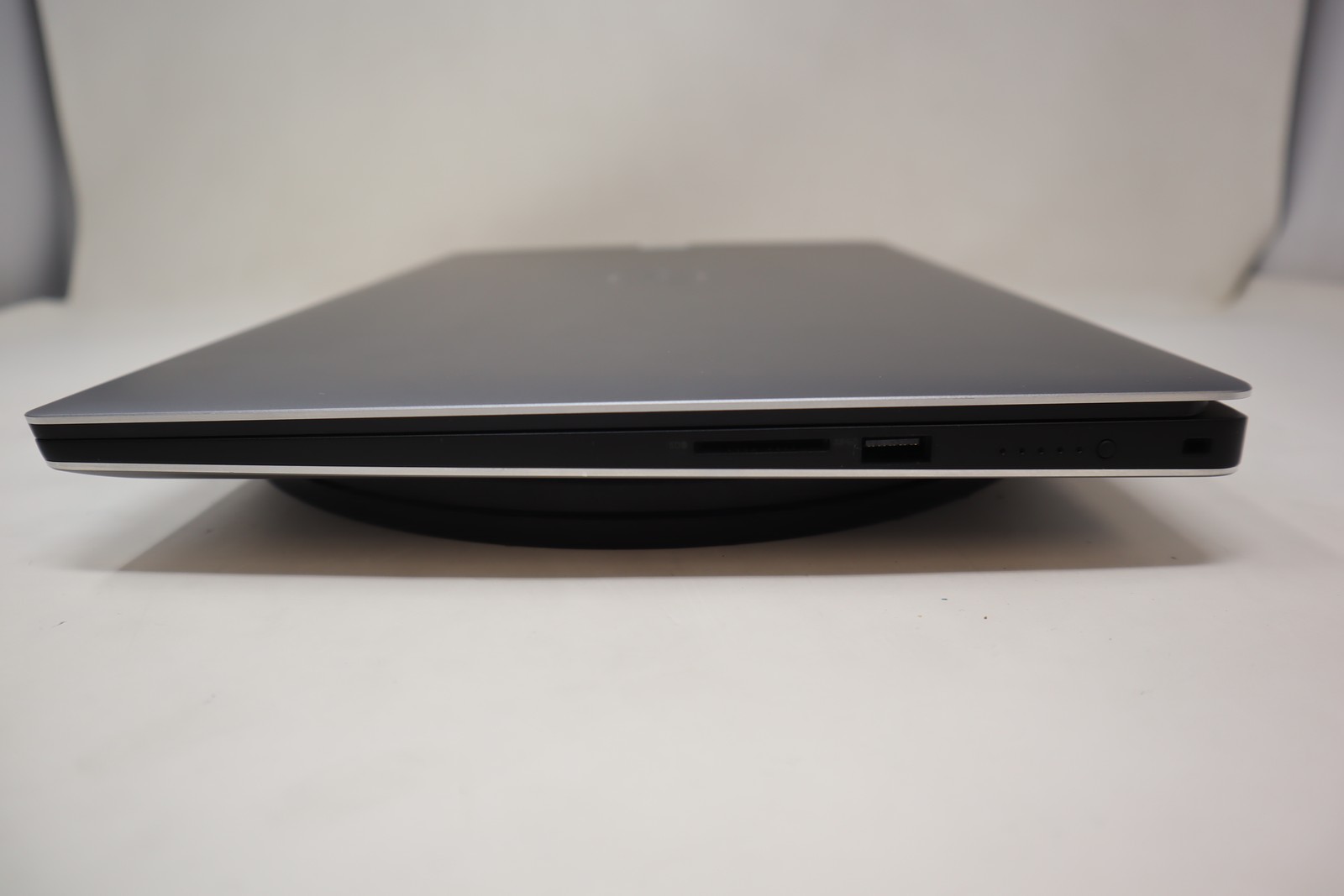 Dell Precision 5540 Laptop Intel Core i9 9th Gen 32GB RAM 1TB NVMe Win 11 Pro