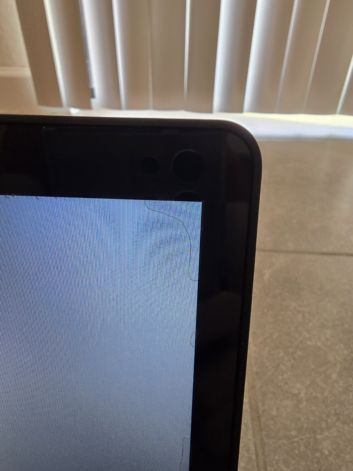 Dell Inspiron 5481 14″ Touchscreen i3-8145U 8GB RAM 128GB SSD (READ)