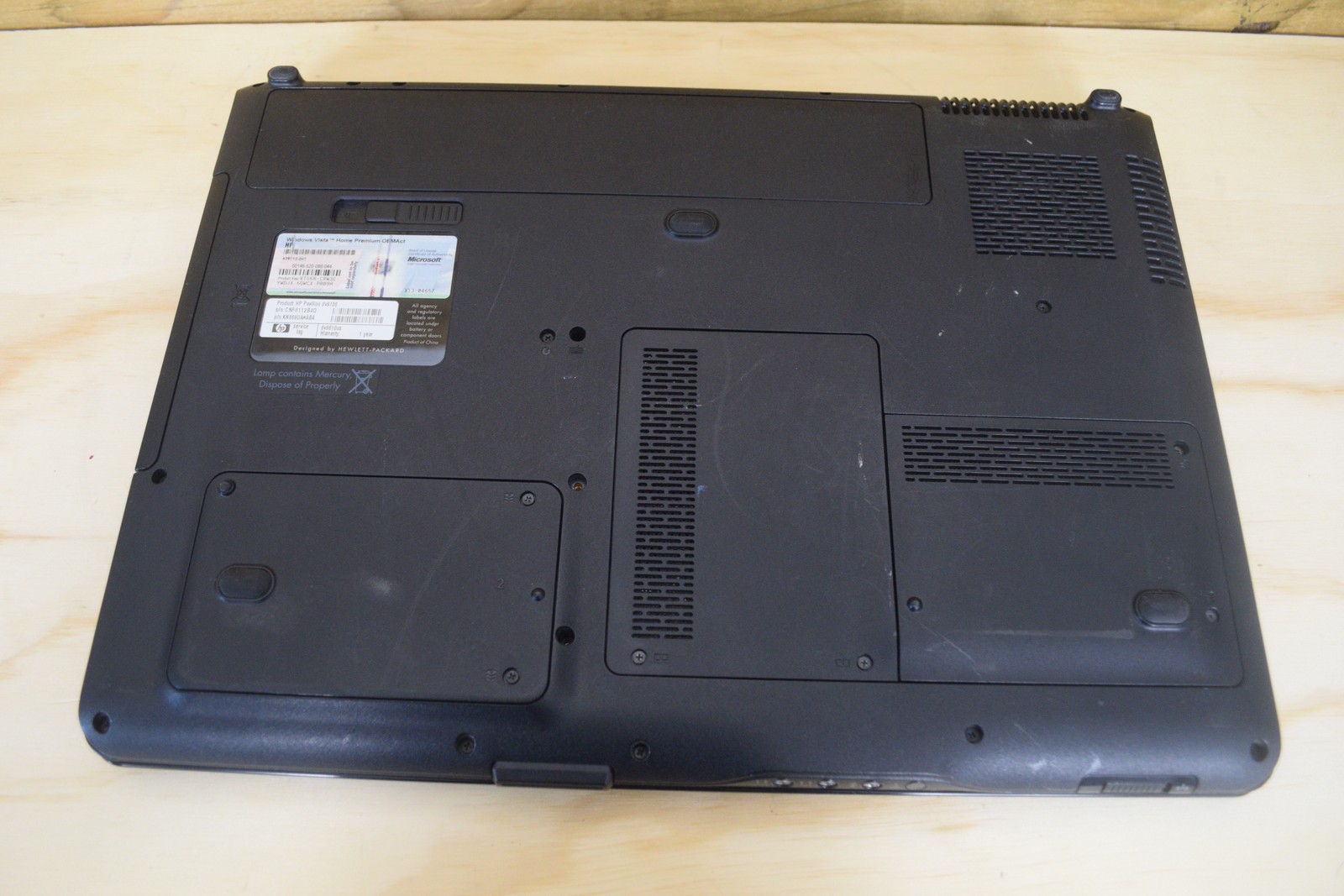 HP Pavilion dv9810us Laptop PC AMD Turion64 X2 Windows Vista NVIDIA DVD RW WiFi
