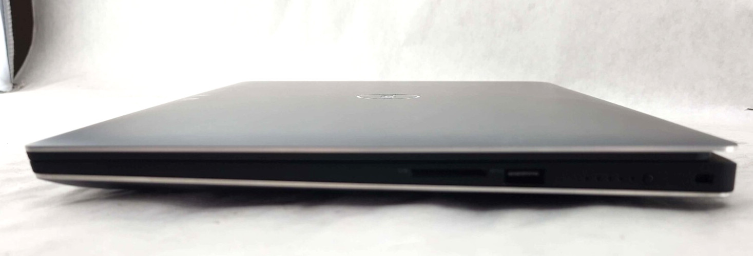 Dell Precision 5540 Touchscreen i9-9980HK 32GB RAM 256GB SSD No OS Screen Issue