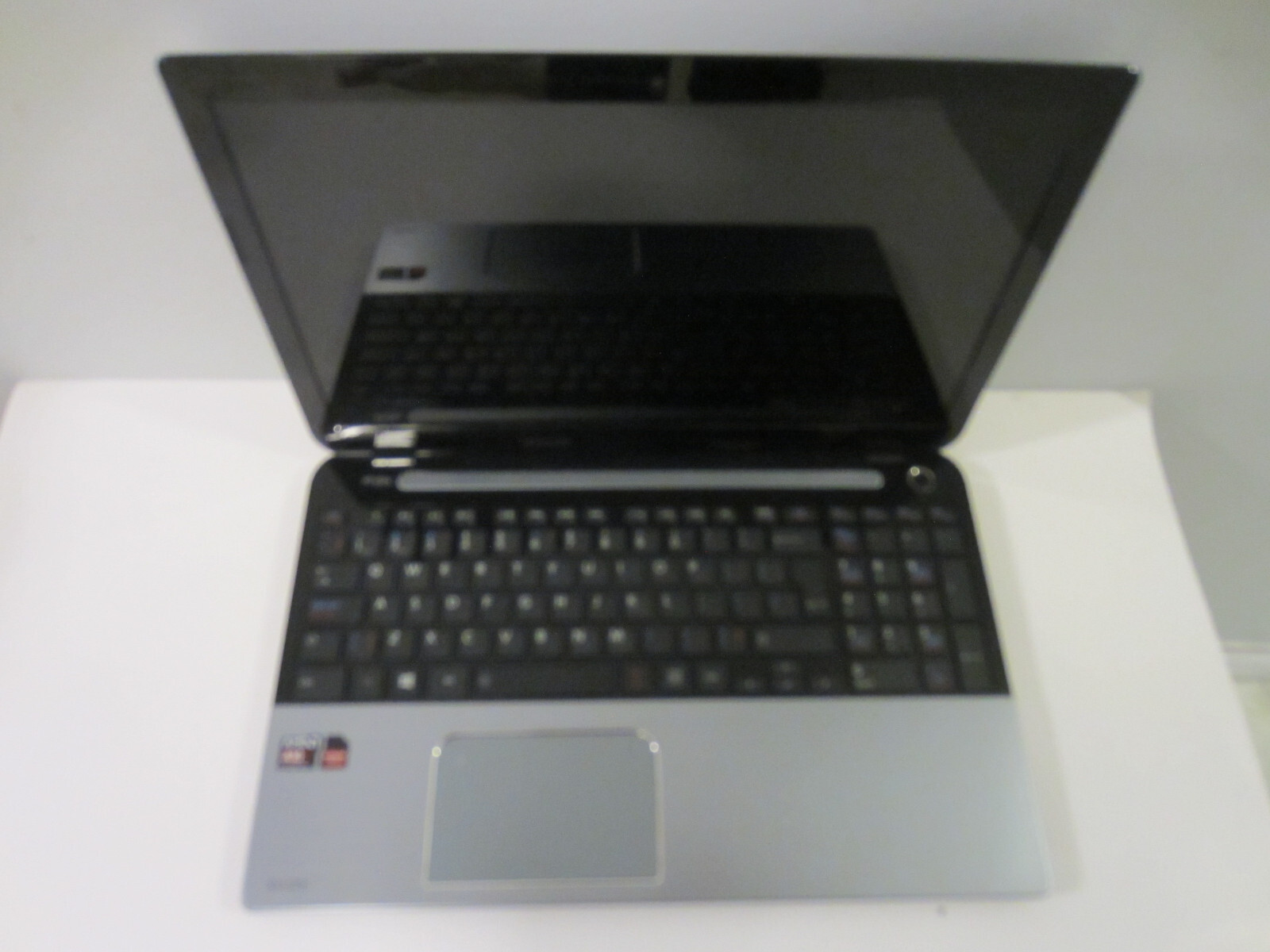 Toshiba Satellite S50D-A 15.6″ AMD A10-5745M Quad Core 2.1GHz Radeon AS-IS Parts