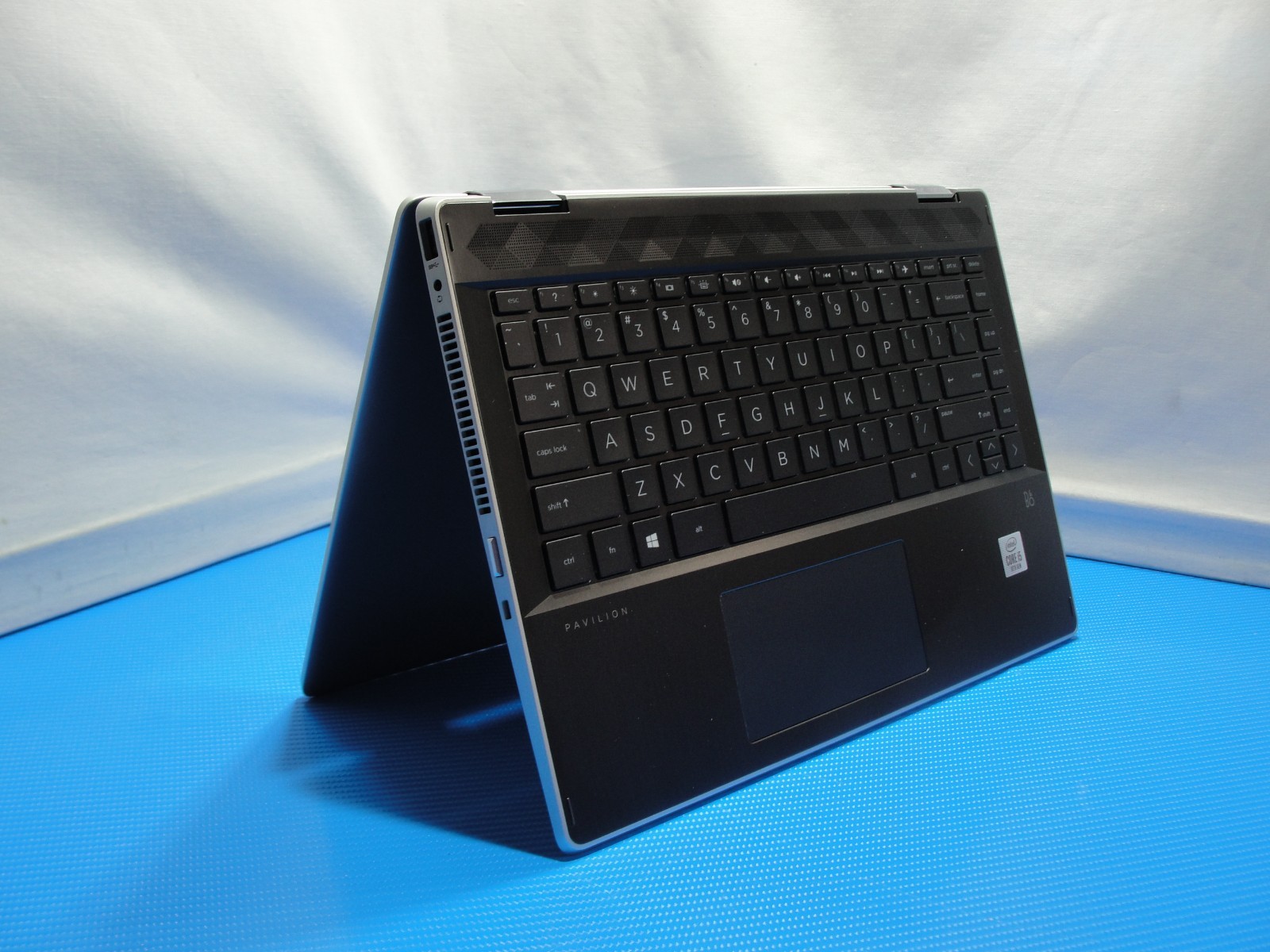 HP Pavilion x360 14-DH2011NR 14″ TOUCH Core i5-1035G1 1.0GHz 8GB RAM 512GB SSD