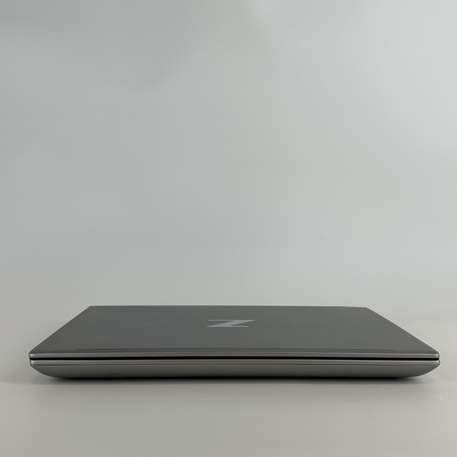 HP ZBook Fury 16 G9 FHD+ 2.1 GHz i7-12850HX 64GB 1TB RTX A4500 -Muffled Speakers