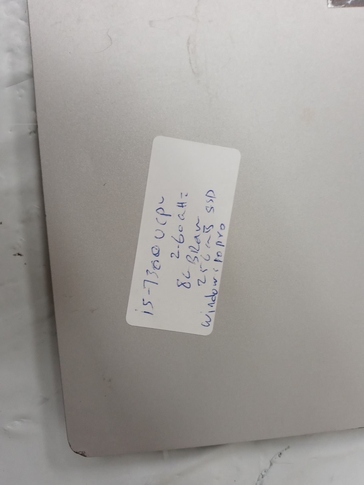 Microsoft Surface Book 2 1832 i5-7300U 2.6GHz 8GB RAM 256GB NVMe WIN10 PRO/NO AC