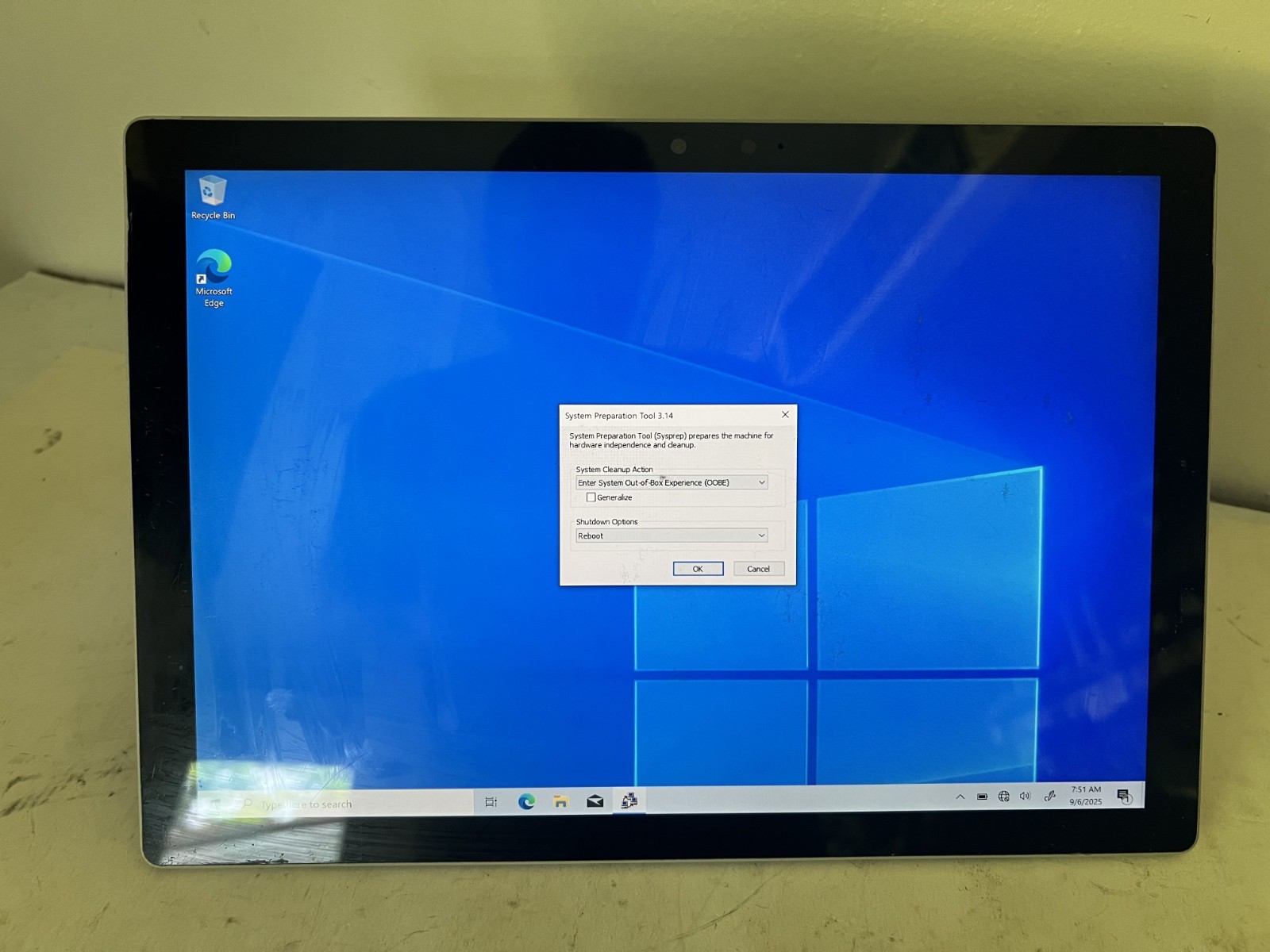 Microsoft Surface Pro 7 1866 Core i7-1065G7 1.3GHz 16GB 256GB Silver PLEASE READ