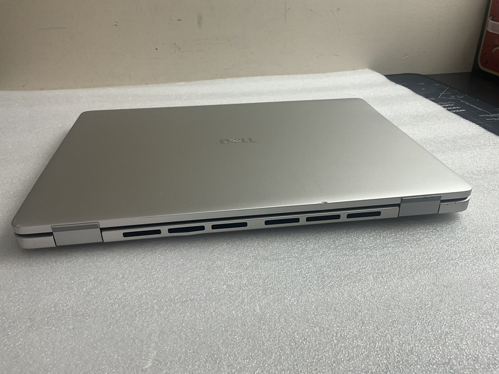 Dell Pro 14 Plus PB14250 14″ Core Ultra 5 235U 2.0GHz 16GB RAM 256GB SSD W11 Pro