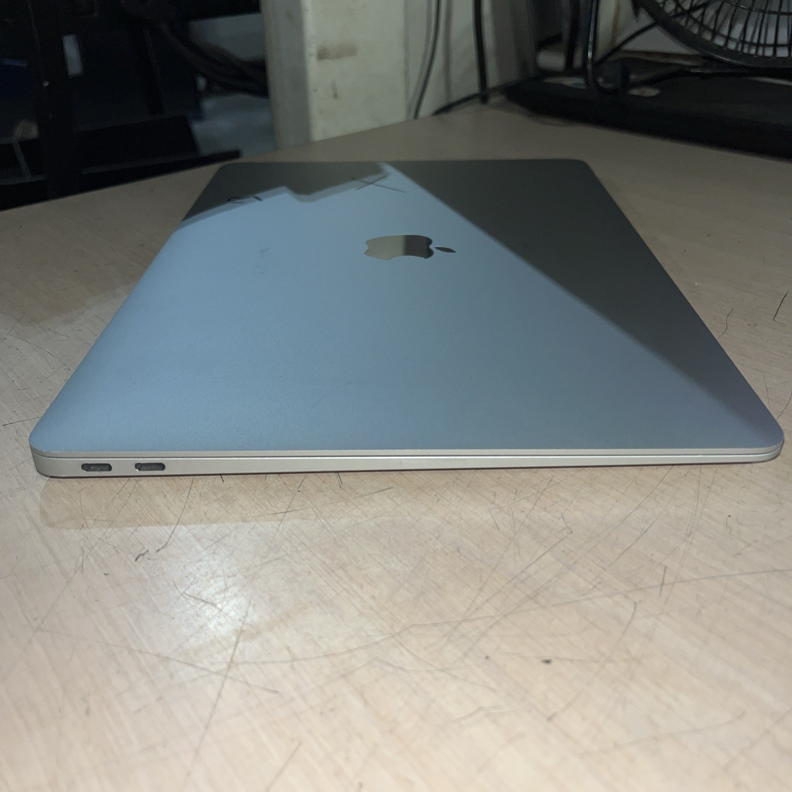 APPLE MACBOOK AIR 13″ SCISSOR, 2020 CORE I3-1000NG4 1.1GHZ 8GB RAM 256SSD