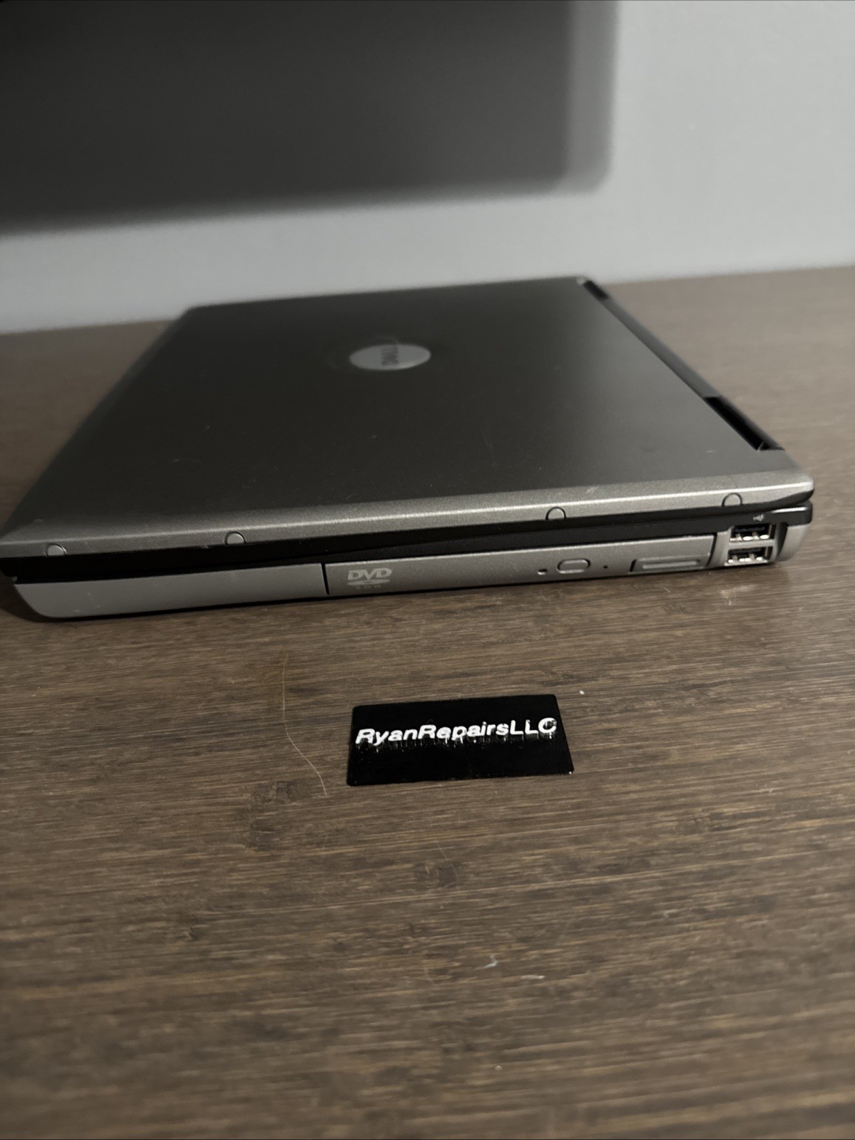 Dell Latitude D520 Laptop T5500 512mb ram 60gb Hdd READ