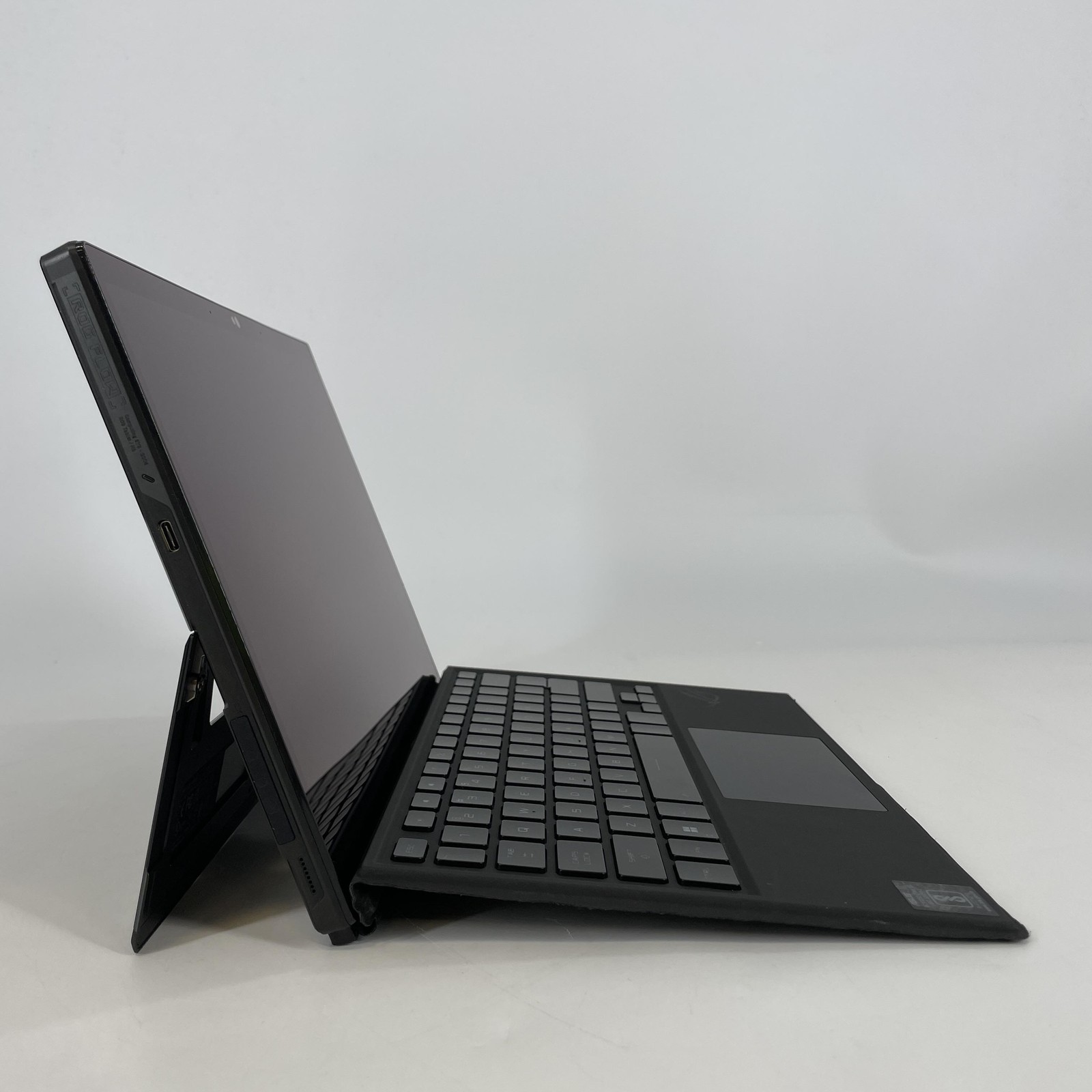 Asus ROG Flow Z13 GZ301 13.4 165Hz QHD+ TOUCH 2.6GHz i9-13900H 16GB 1TB RTX 4050
