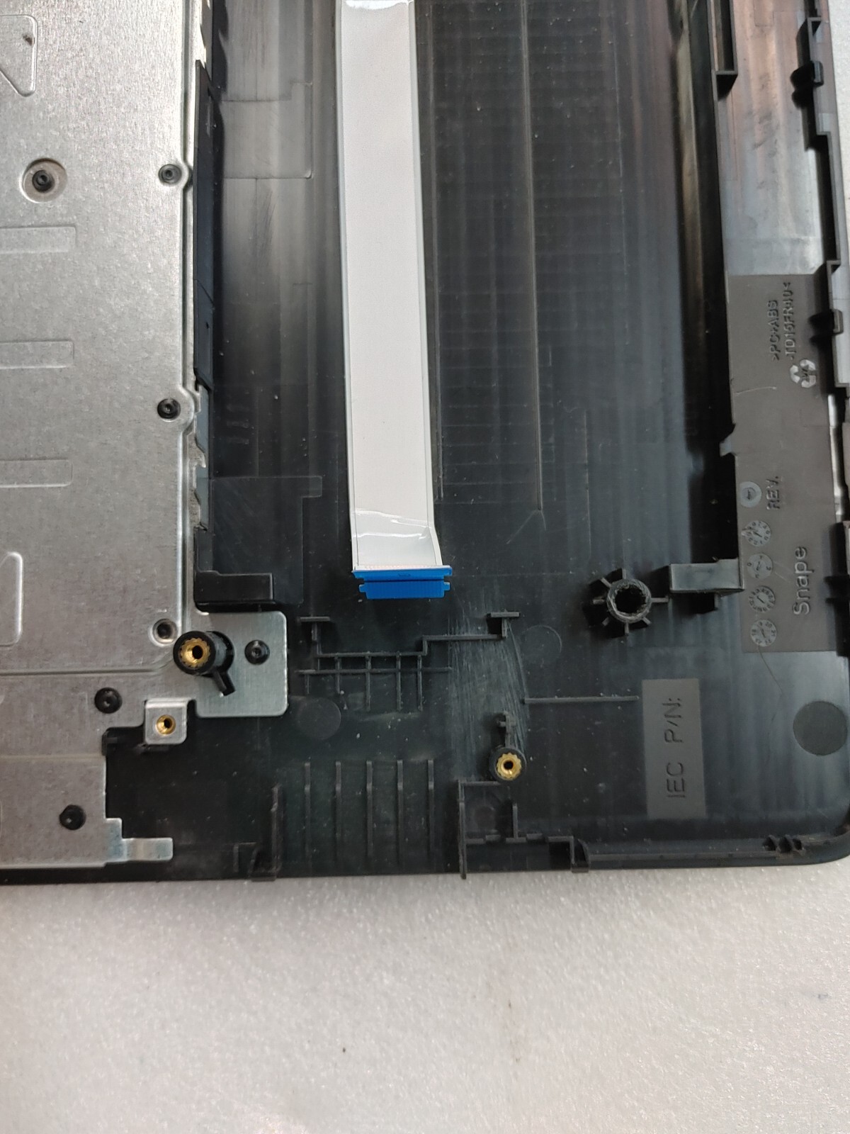 HP 17-by1xxx Core i5-8265U@ 1.60GHz, NO RAM ,NO HD( Selling Motherboard)