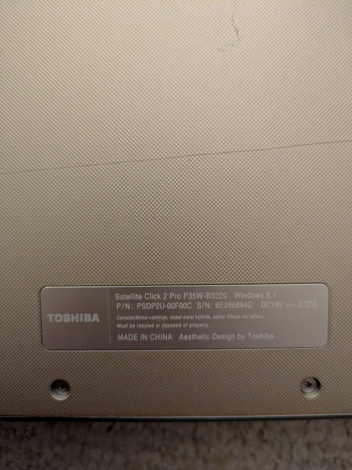 Toshiba Satellite Click 2 Pro P35W-B3220 Intel Core i5-4210u Laptop Tablet