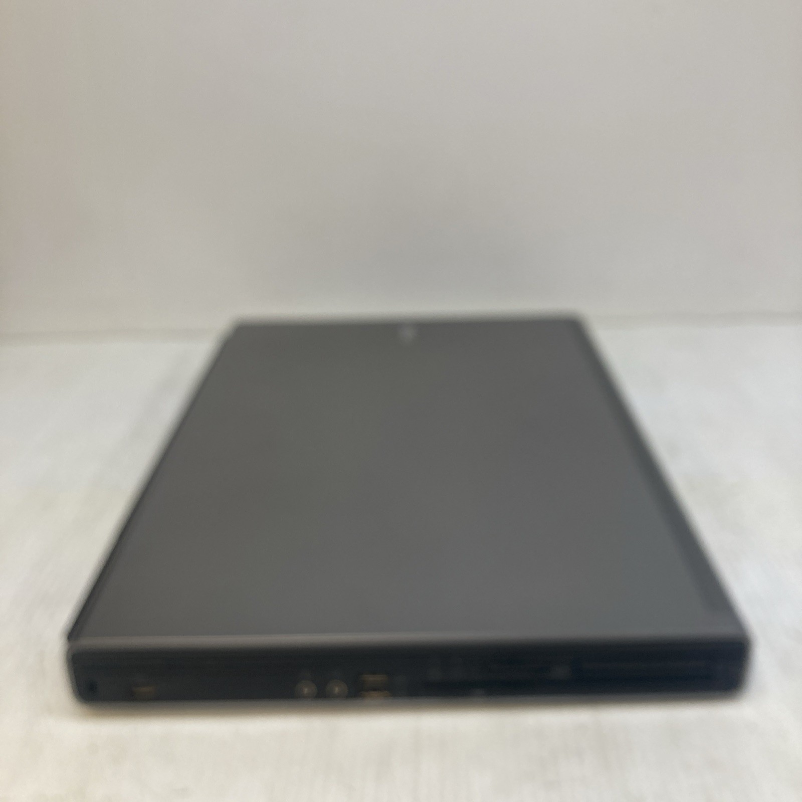 Dell Precision M6400 intel Core 2 Duo P8600 2.40GHz 4GB no HDD Boot to BIOS