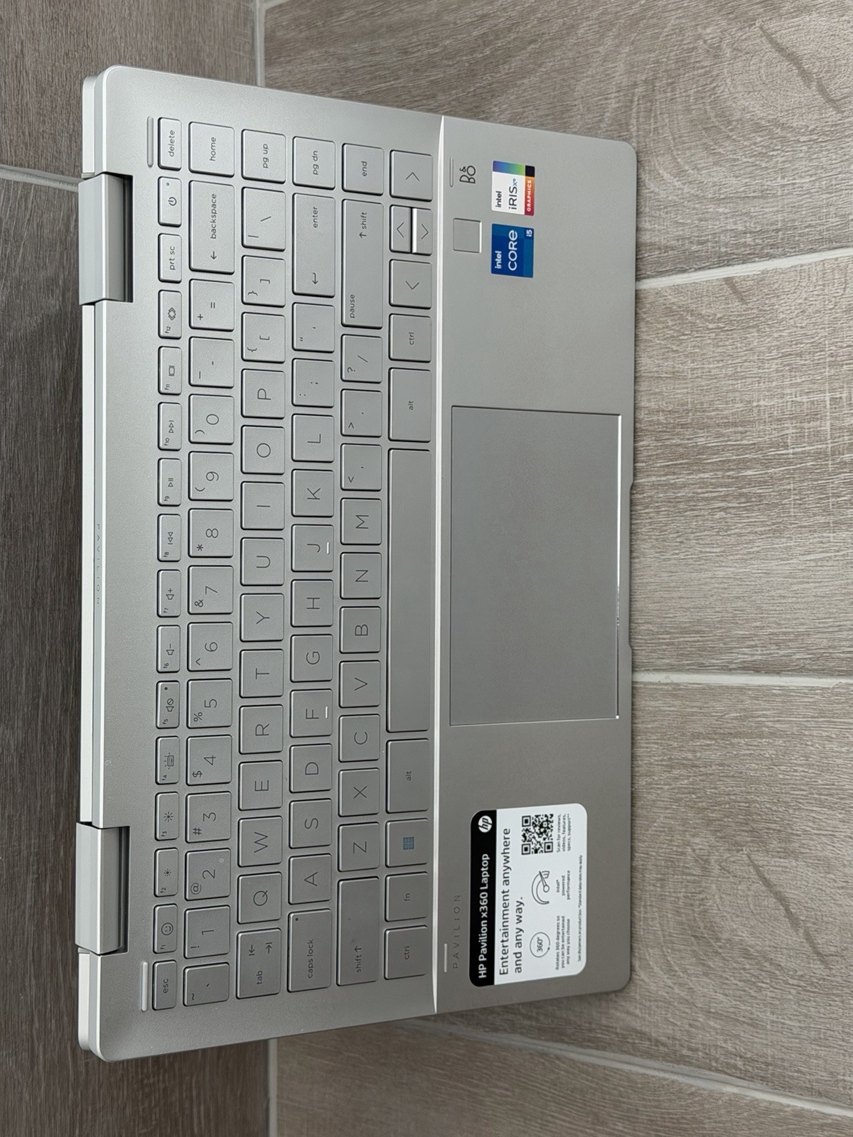HP Pavilion x360 14-EK0033DX 14″ Touch Laptop Core i5-1235U 8GB RAM 256GB NVMe