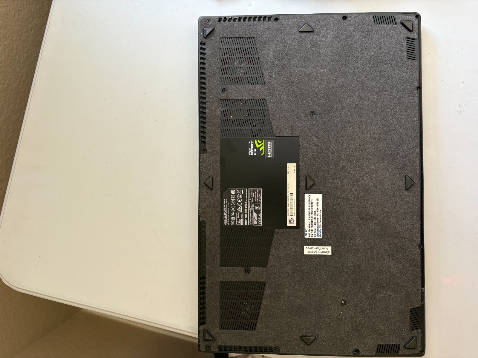 MSI MS-16K2 Gaming Laptop Intel i7-6700 Nvidia GTX 1060 16GB RAM WIN 10 Read
